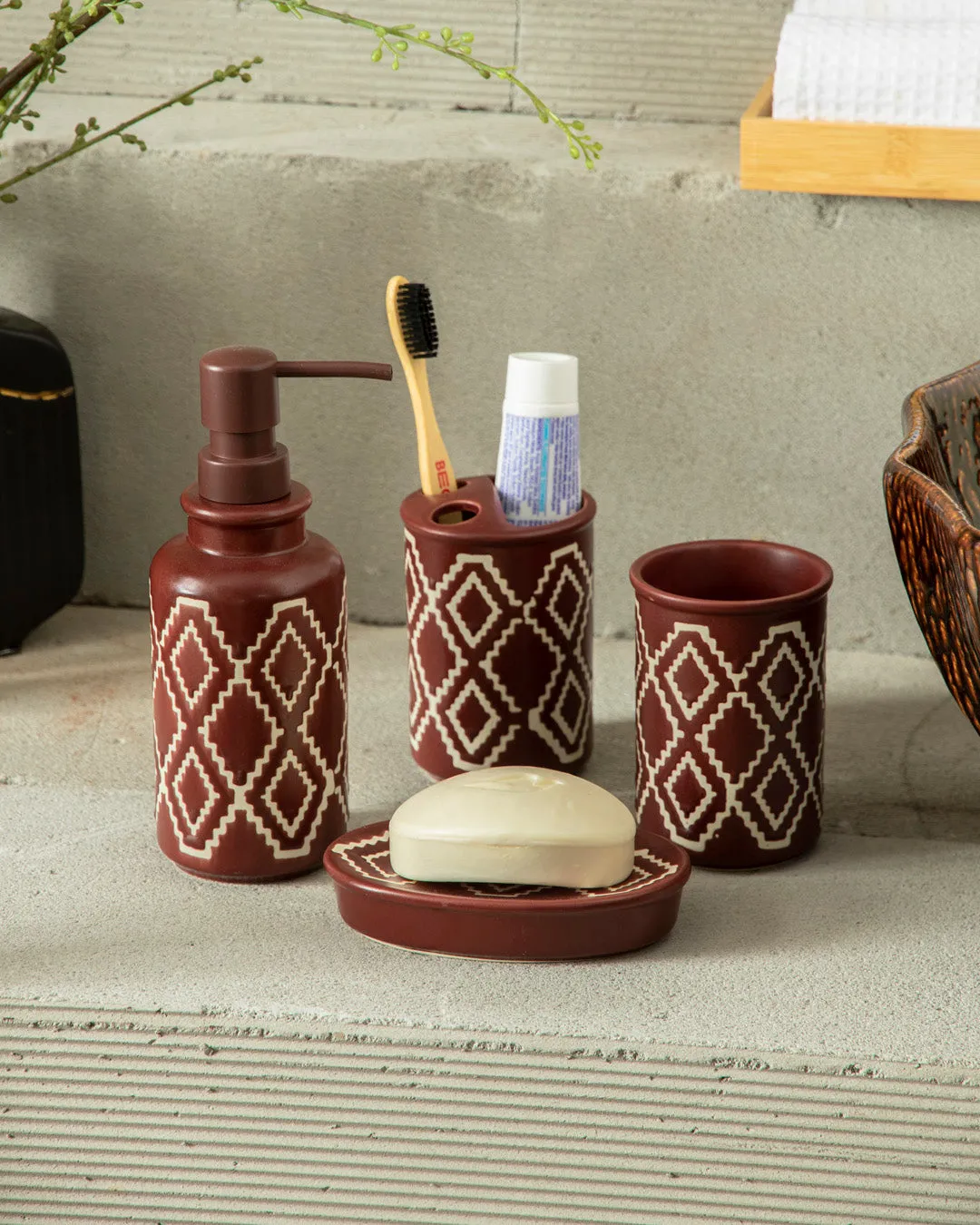 Bohemian 4-Piece Bath Set - Brown