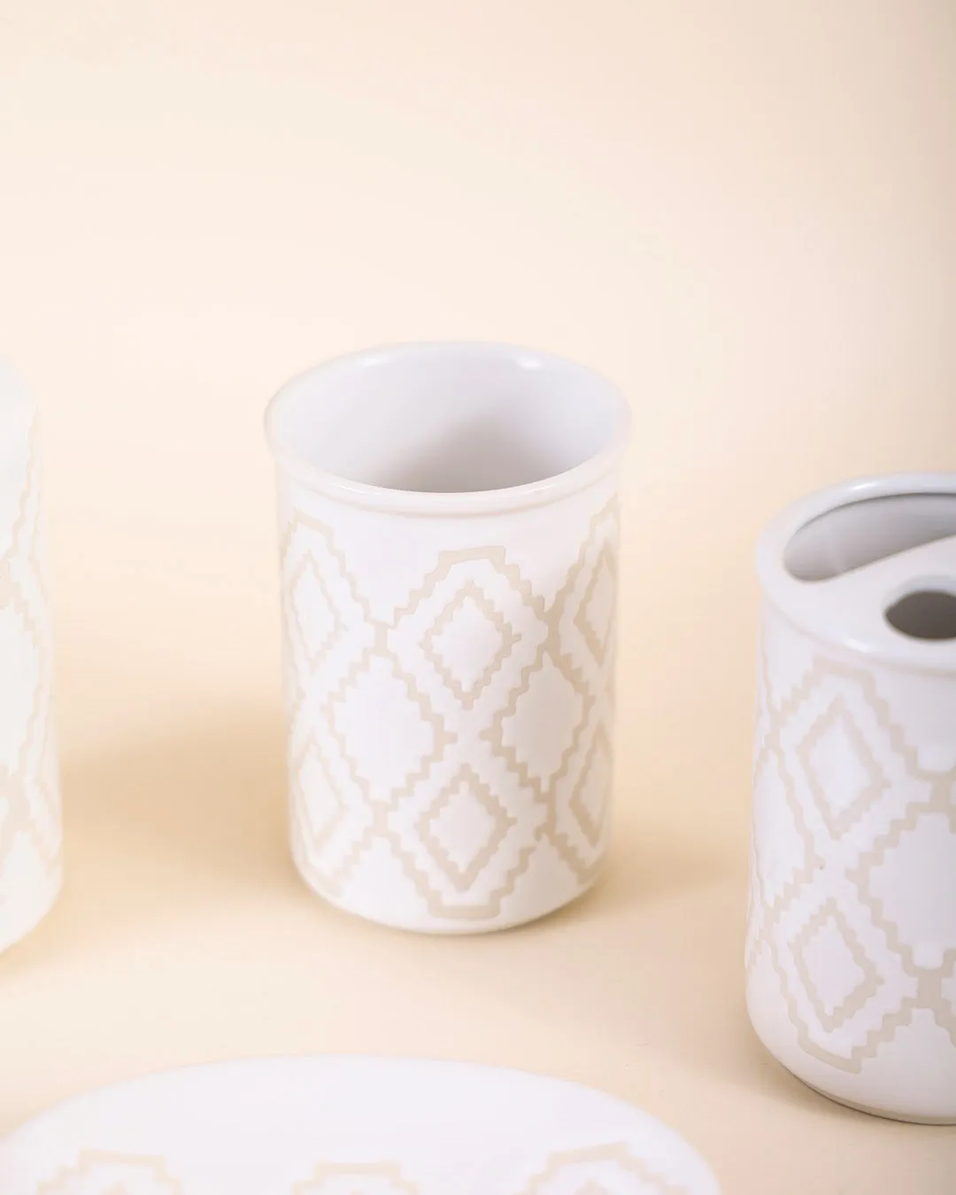 Bohemian 4-Piece Bath Set - White