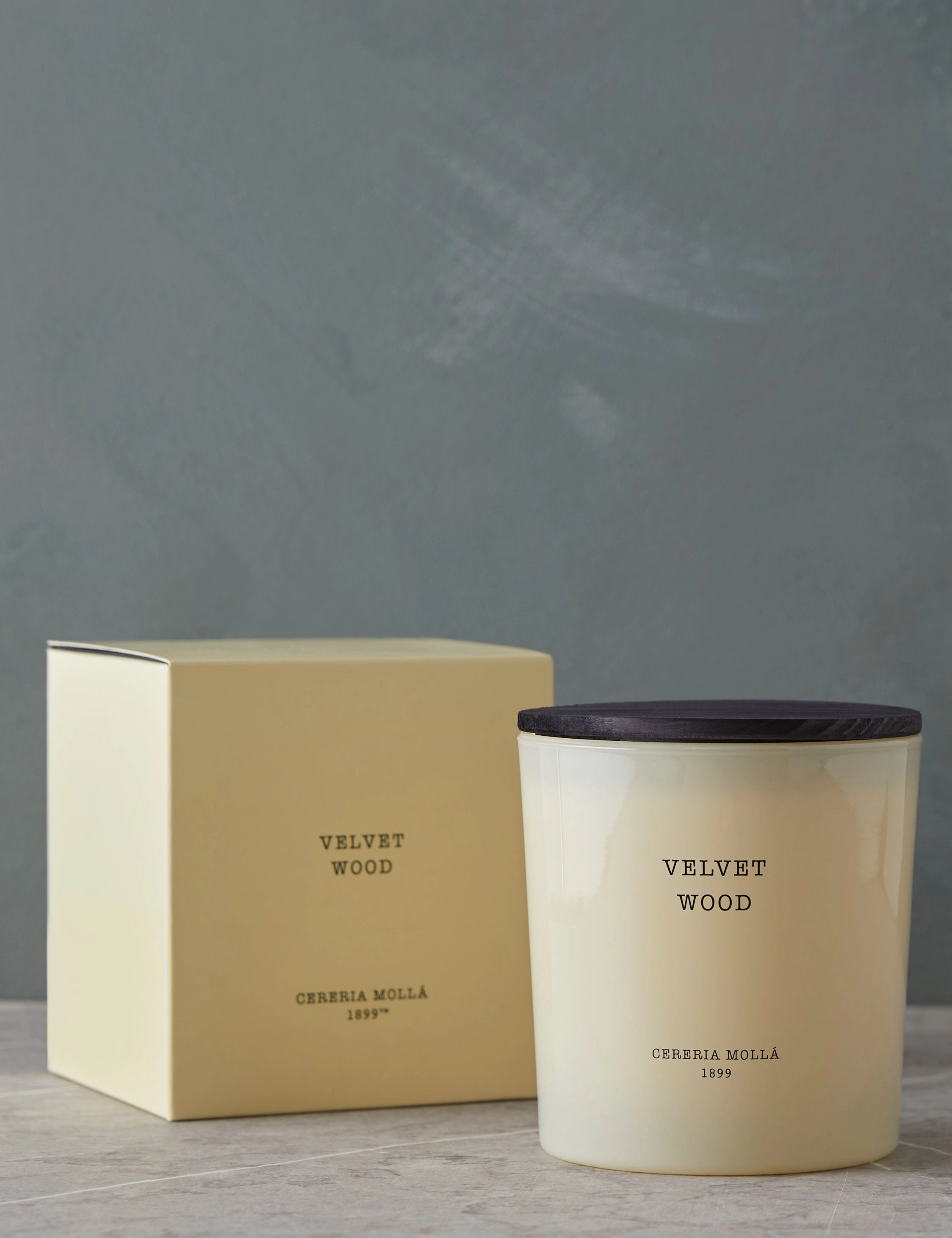 Boutique Fragrance by Cereria Molla
