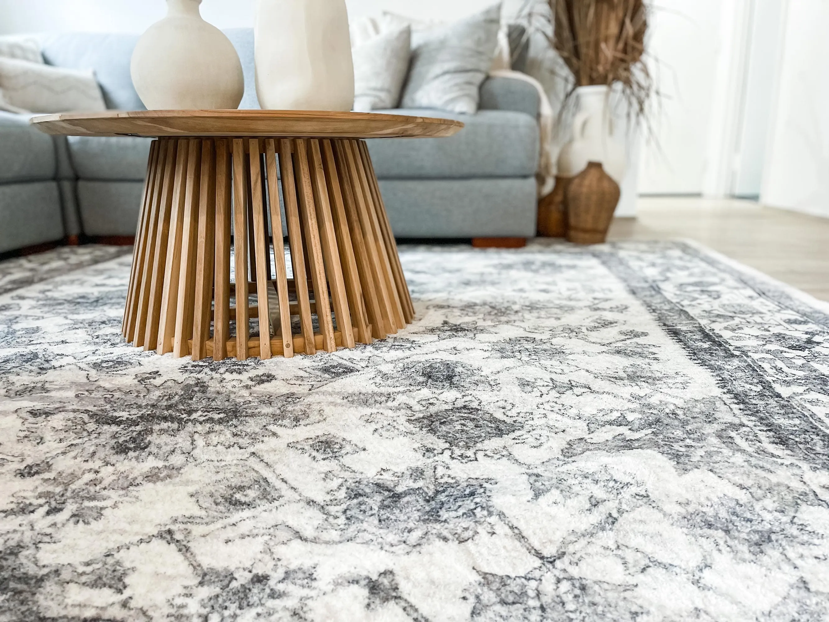 Calliope Grey and Ivory Distressed Washable Rug *NO RETURNS UNLESS FAULTY