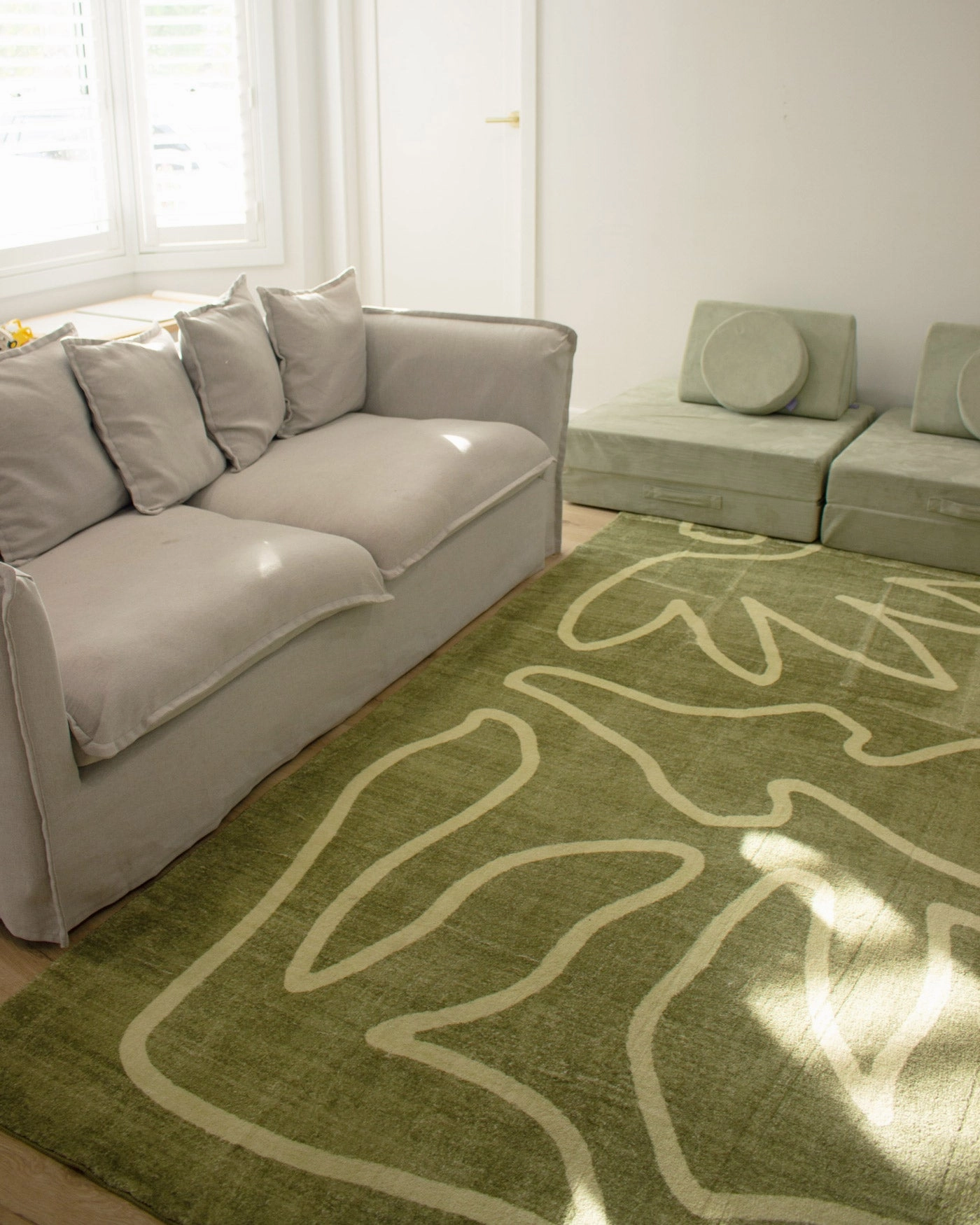 Canali Green Hand Drawn Washable Rug