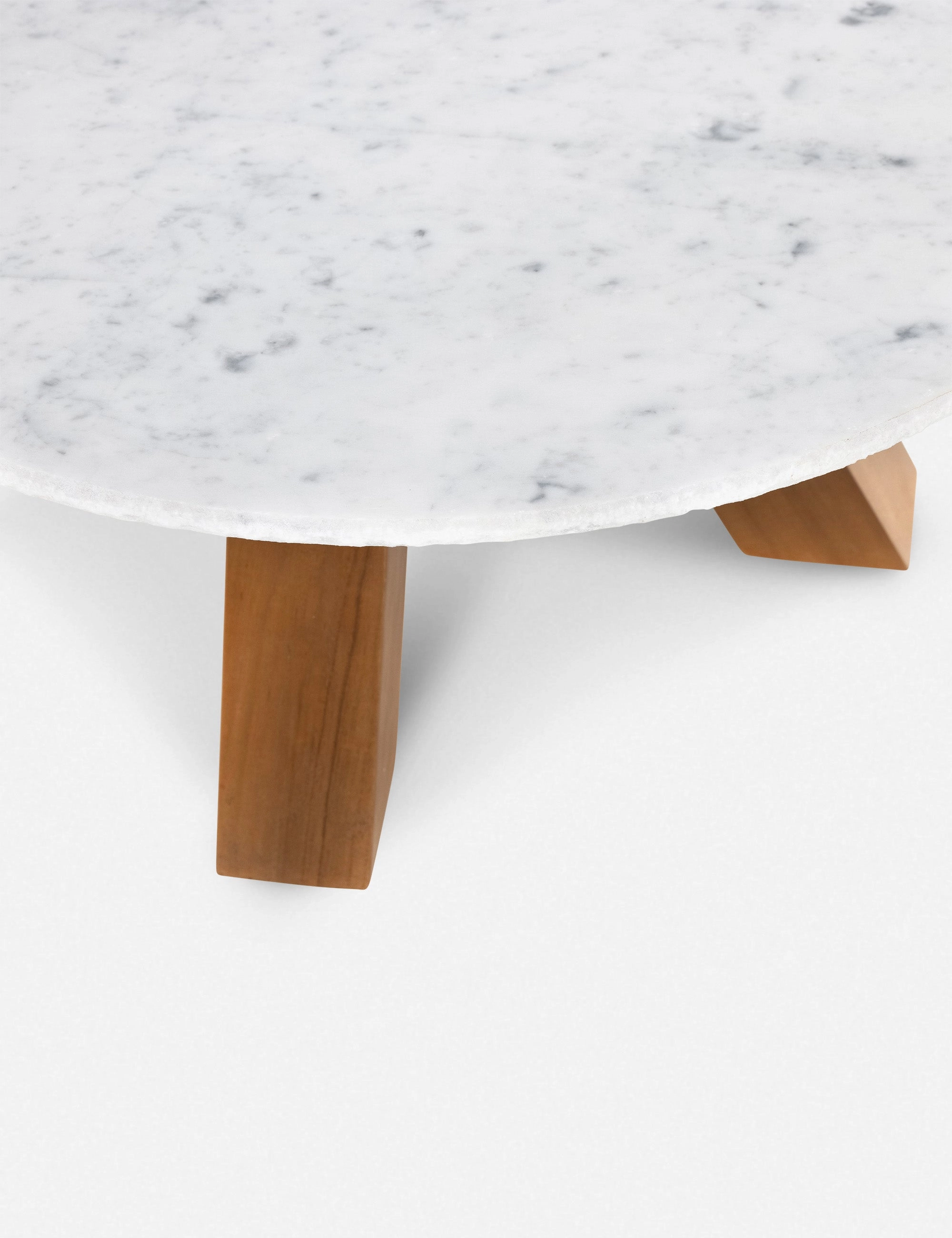 Catanzaro Indoor / Outdoor Round Coffee Table
