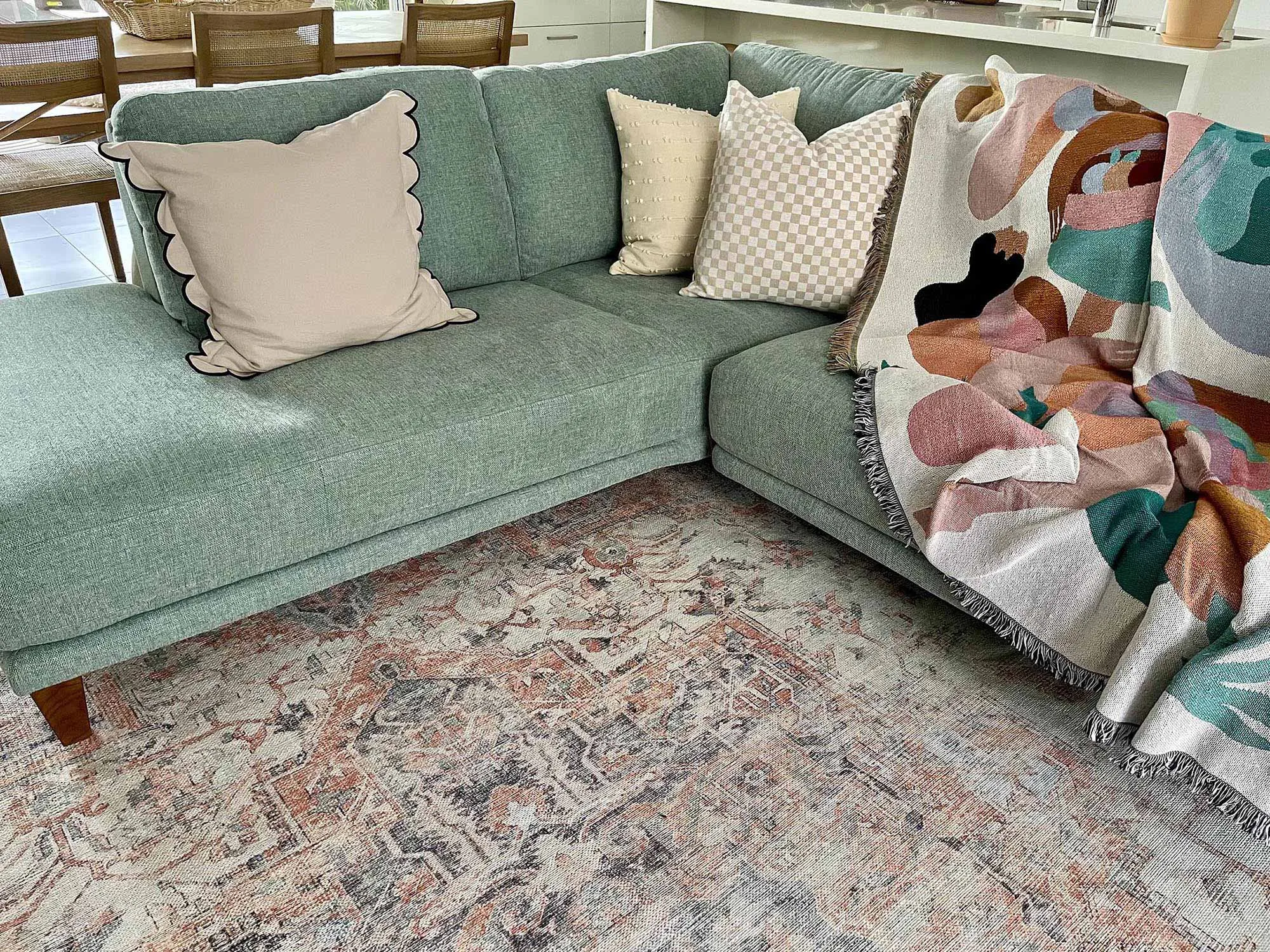 Ceren Orange and Blue Traditional Distressed Washable Rug *NO RETURNS UNLESS FAULTY