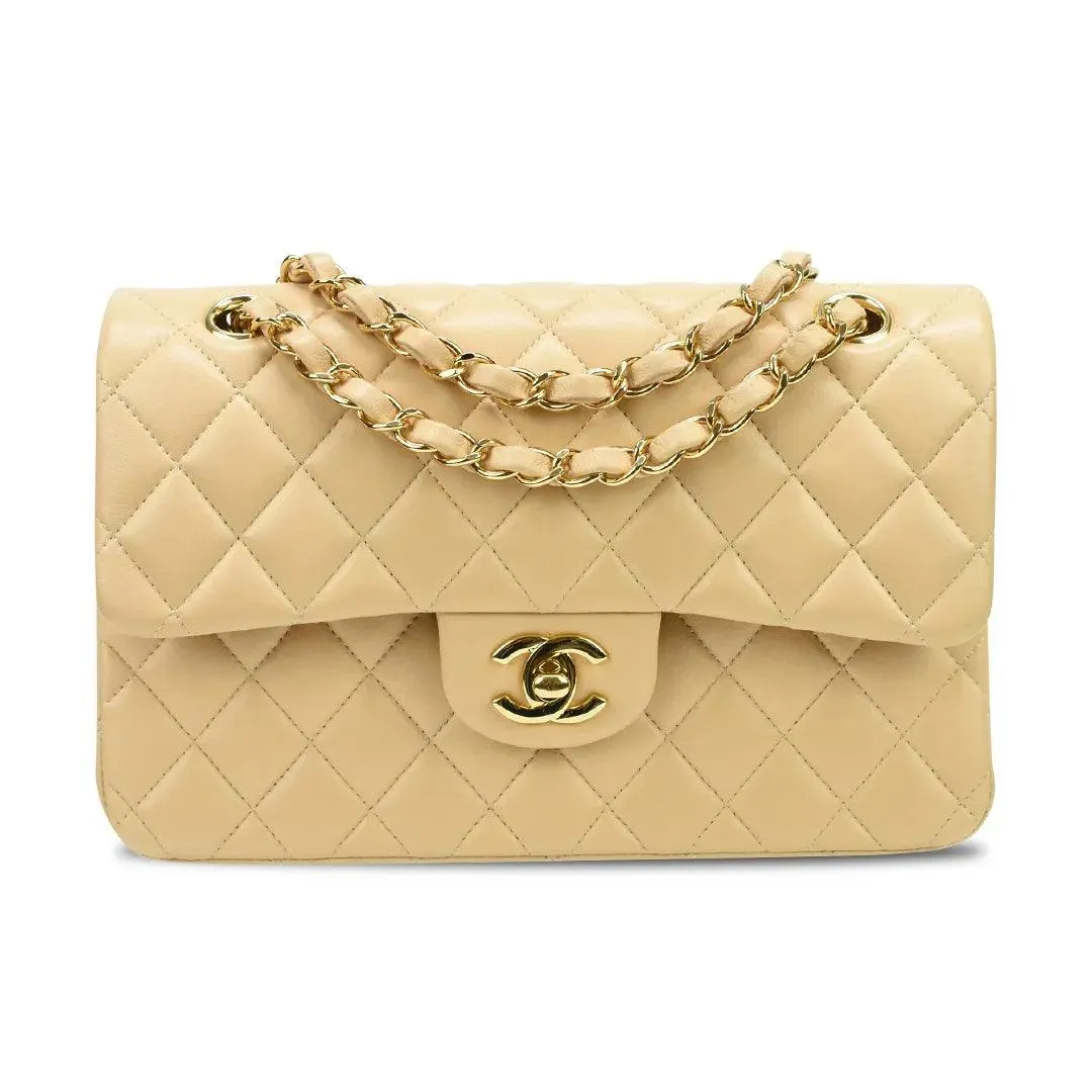 Chanel 'Classic Double Flap' Bag