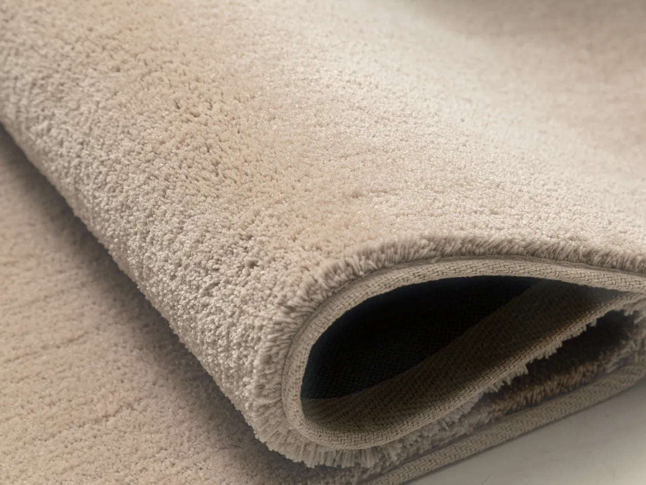 Chiara Neutral Beige Shag Rug