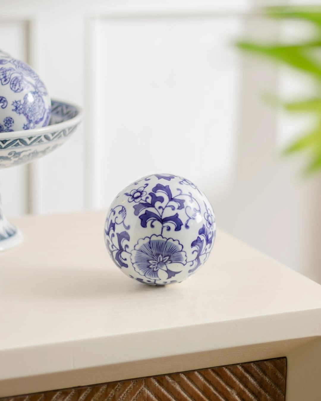 Chinoiserie Decorative Ball: Style 4 - Large