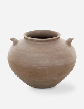Civita Vase by Amber Lewis x Four Handshome decor ,wall decor 