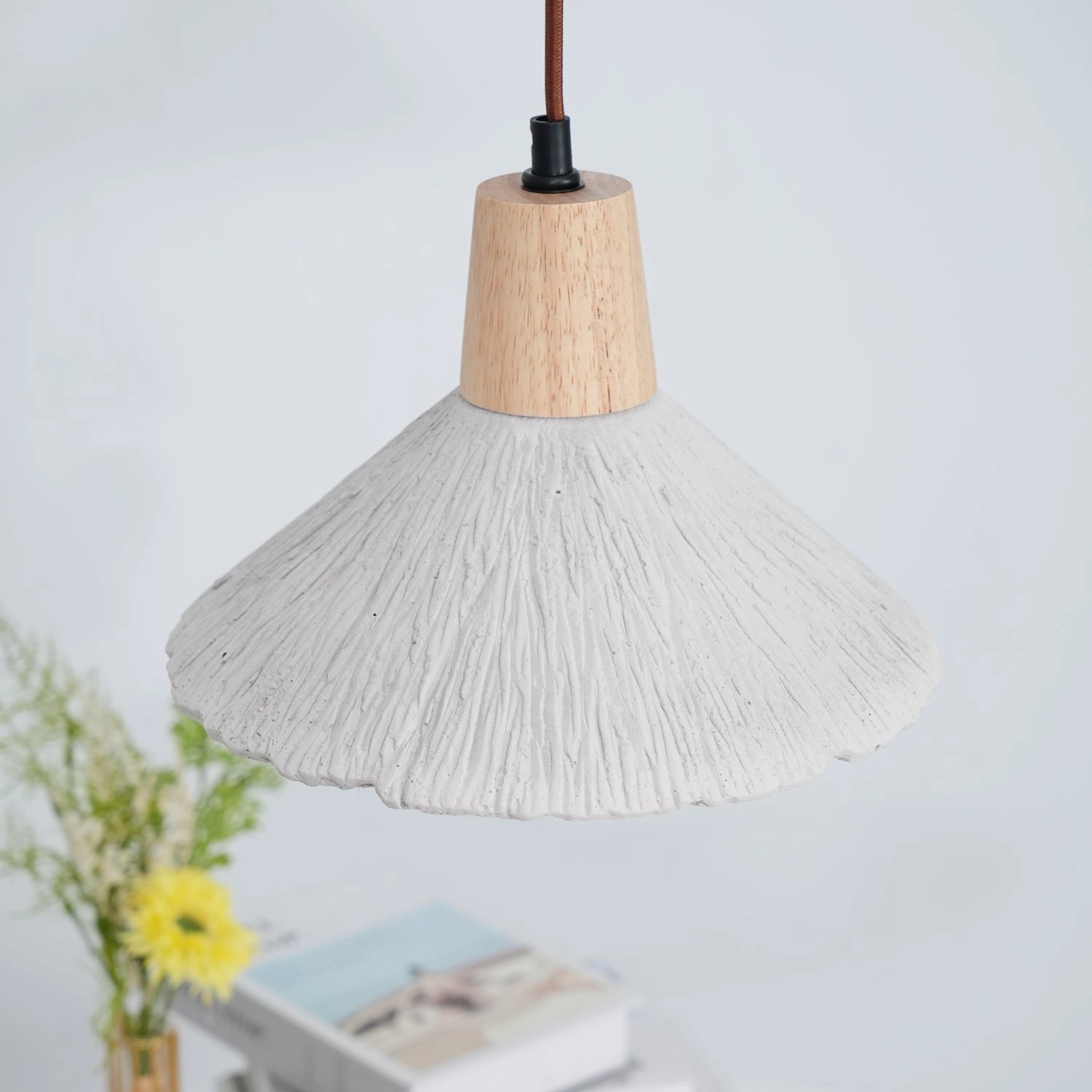 Concrete Pleated Pendant Lamp