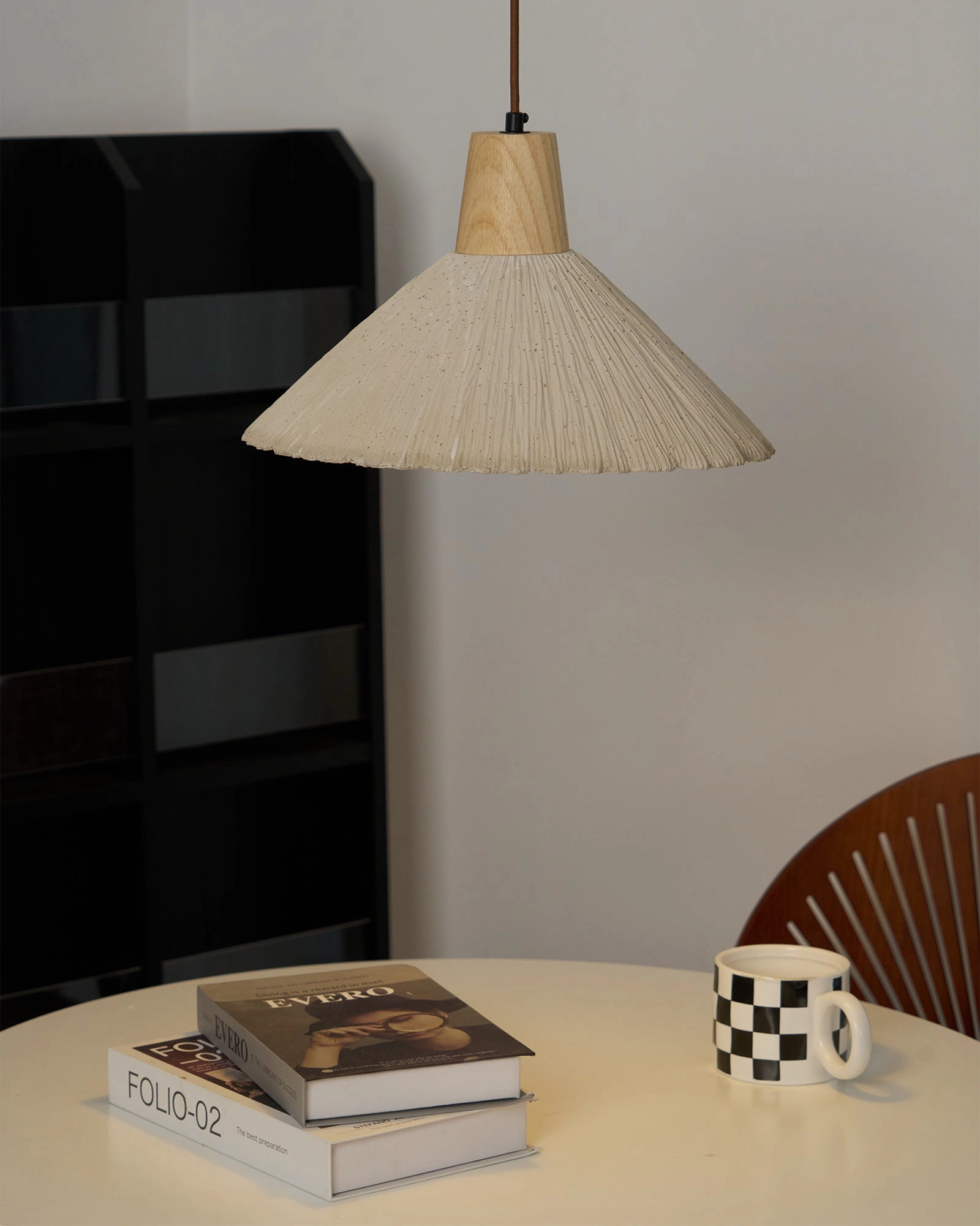 Concrete Pleated Pendant Lamp