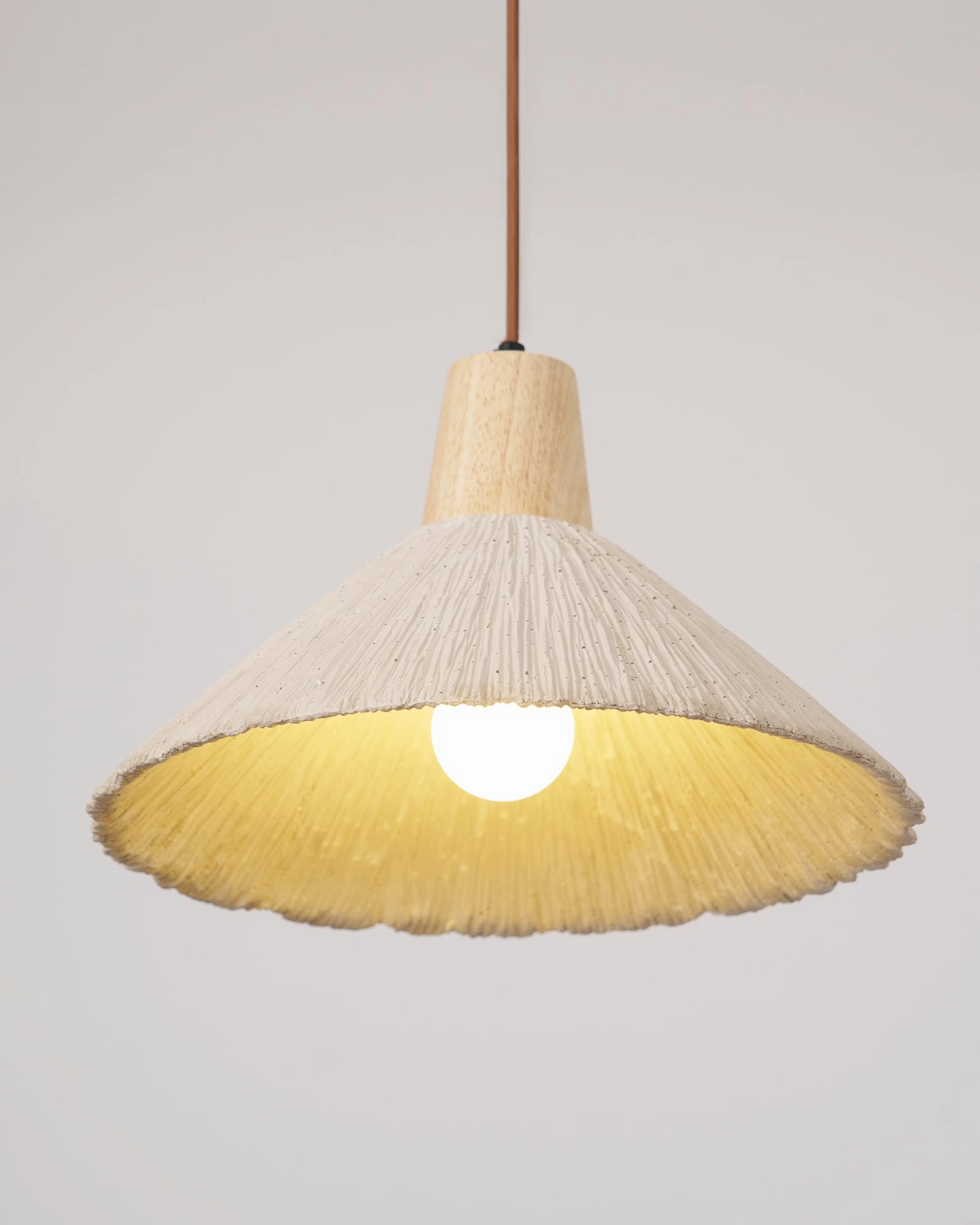 Concrete Pleated Pendant Lamp