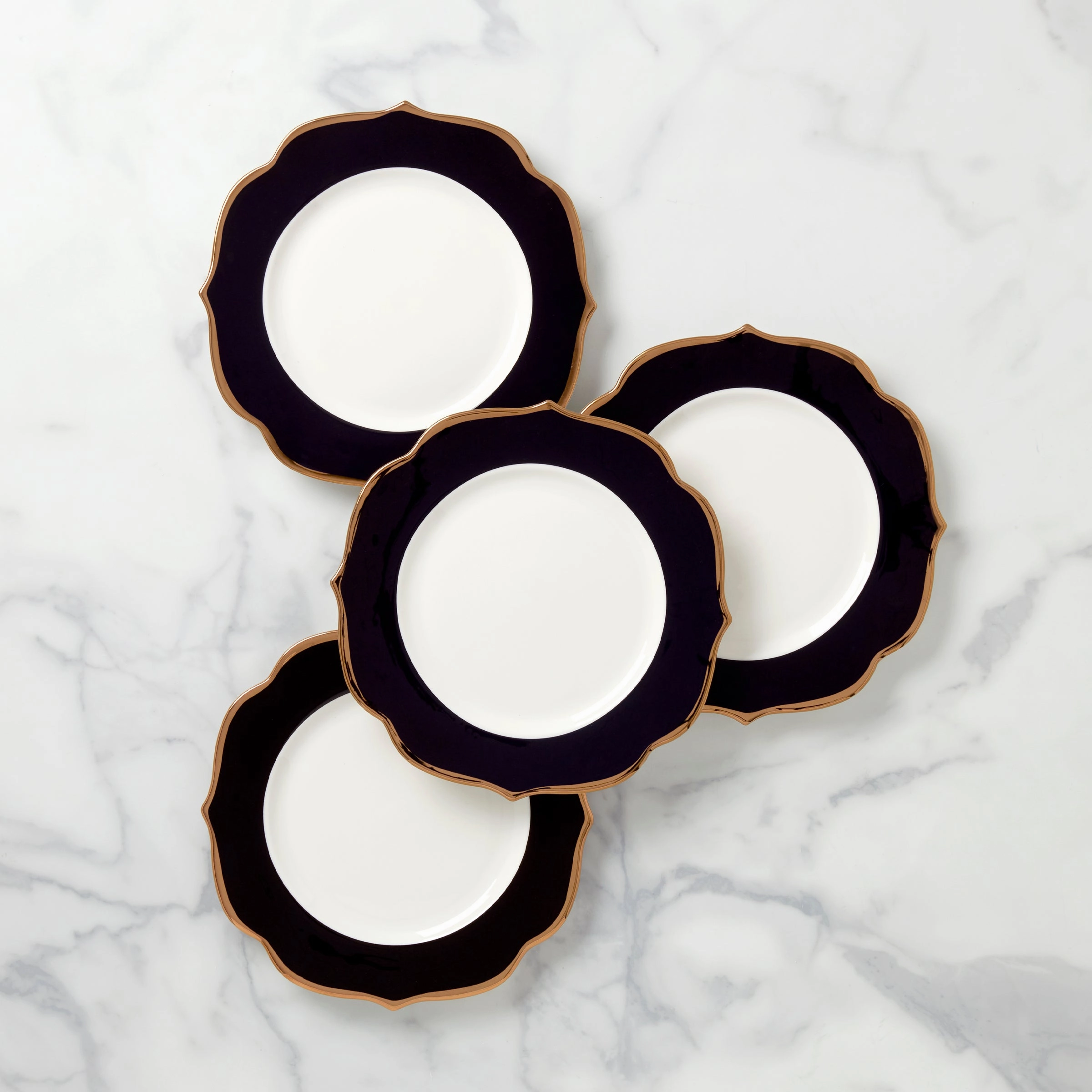 Contempo Luxe Black Accent Plates - Set of 4modern kitchen decor ,kitchen dinner set ,dinnerware 