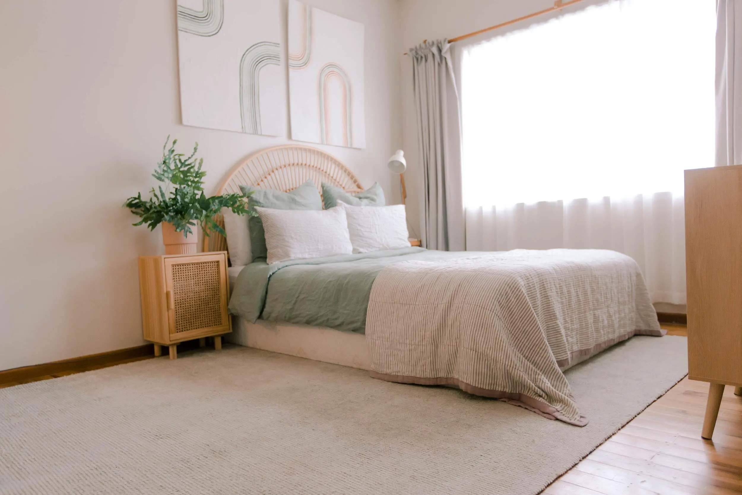 Costa Mint Green Cotton Viscose Rug *NO RETURNS UNLESS FAULTY
