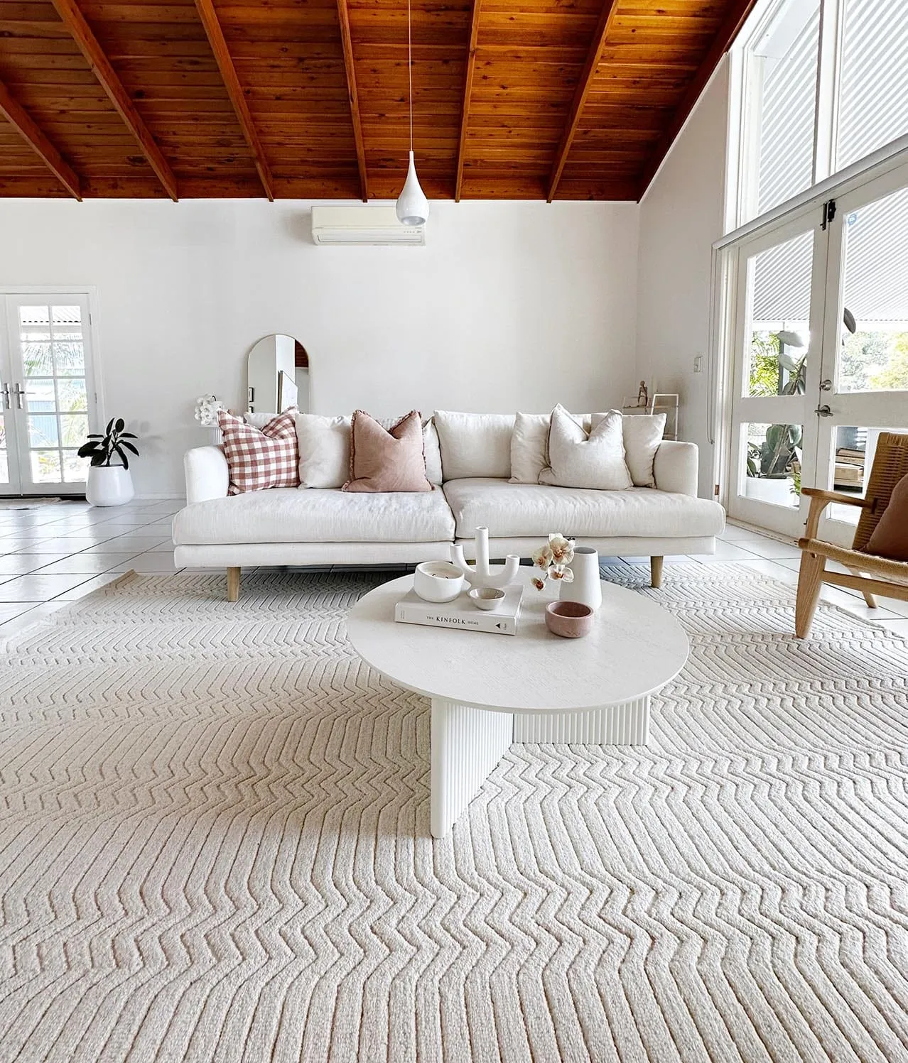Cualli Ivory Cream Textured Rug *NO RETURNS UNLESS FAULTY