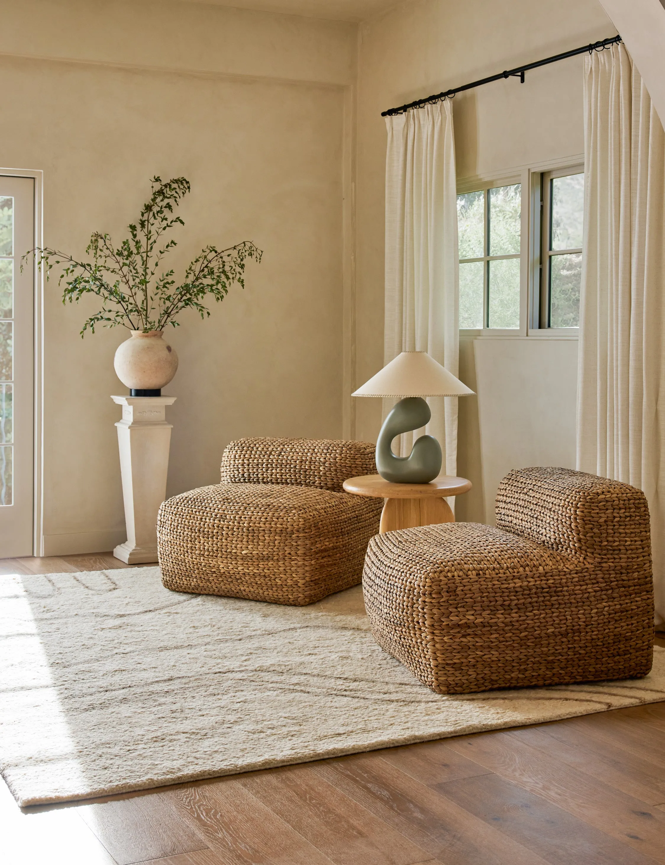 Currents Hand-Knotted Wool Rug by lan Byrd