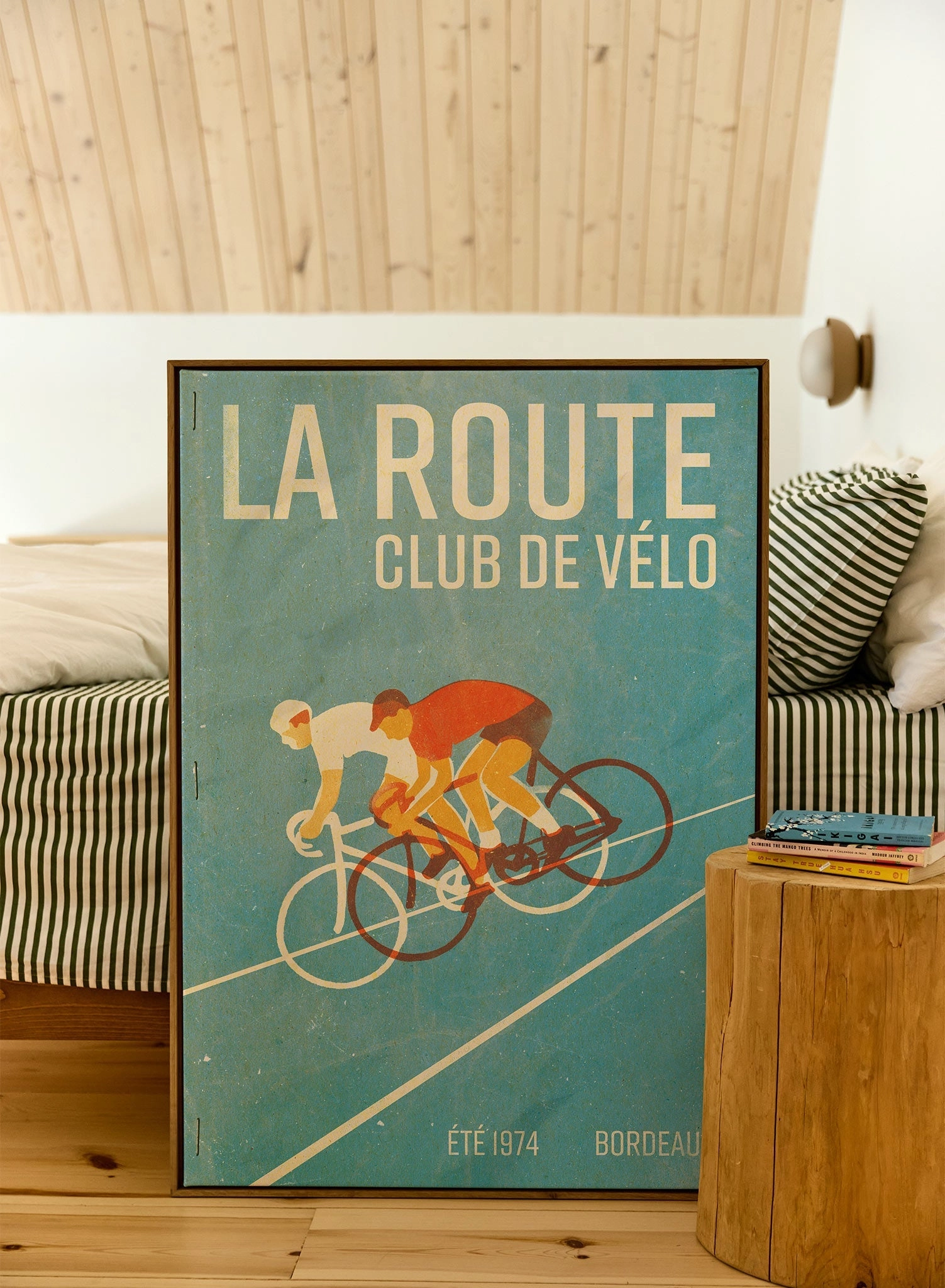 Cycling Club, Canvas