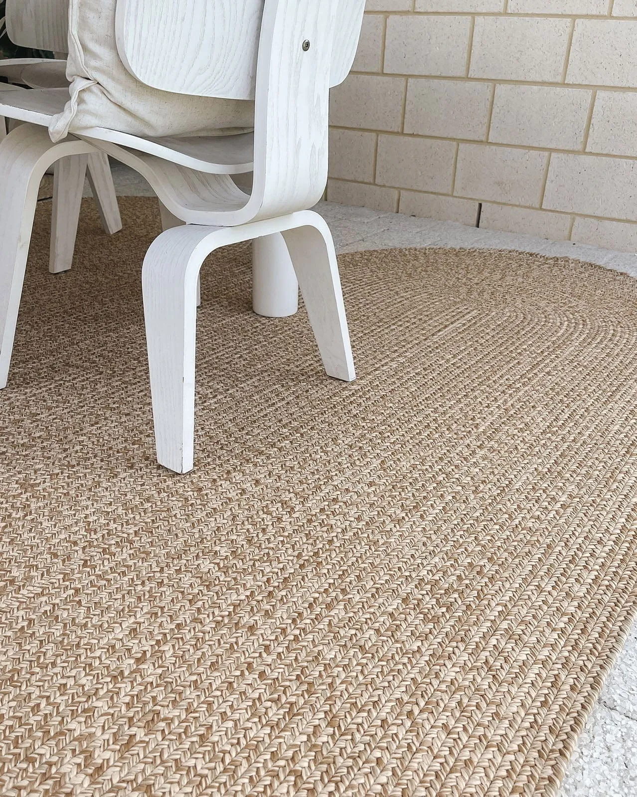 Cynthia Beige Modern Braided Indoor Outdoor Rug *NO RETURNS UNLESS FAULTY