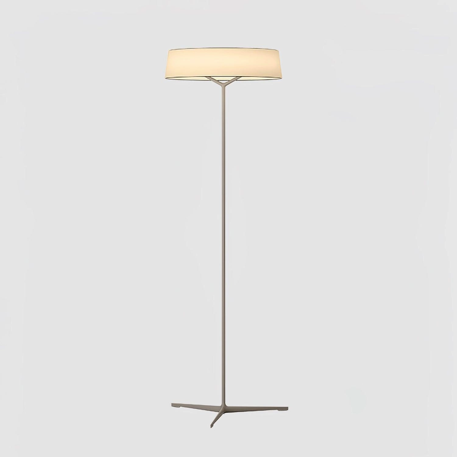 Dama Floor Lamp