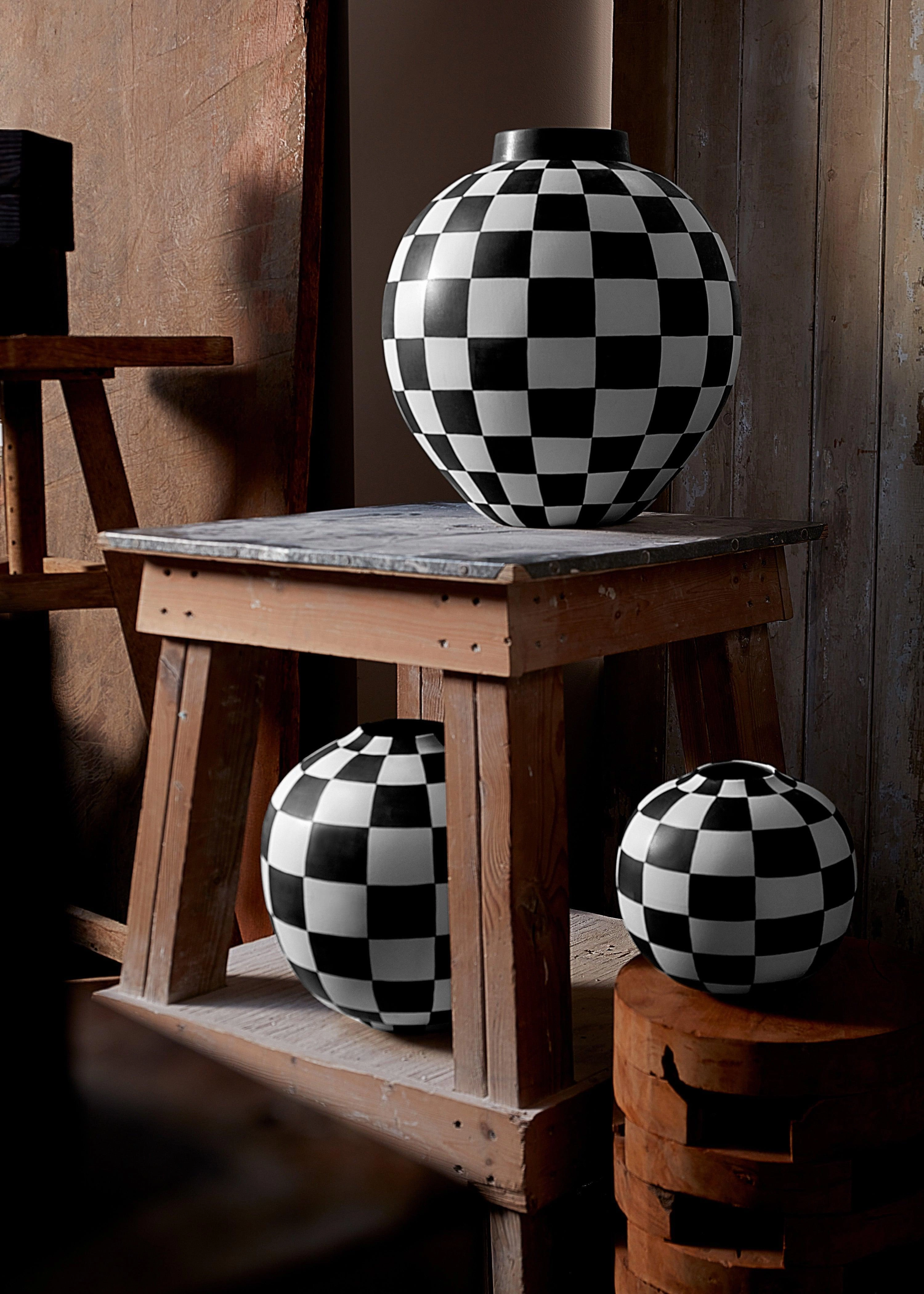 Damier Vase Small