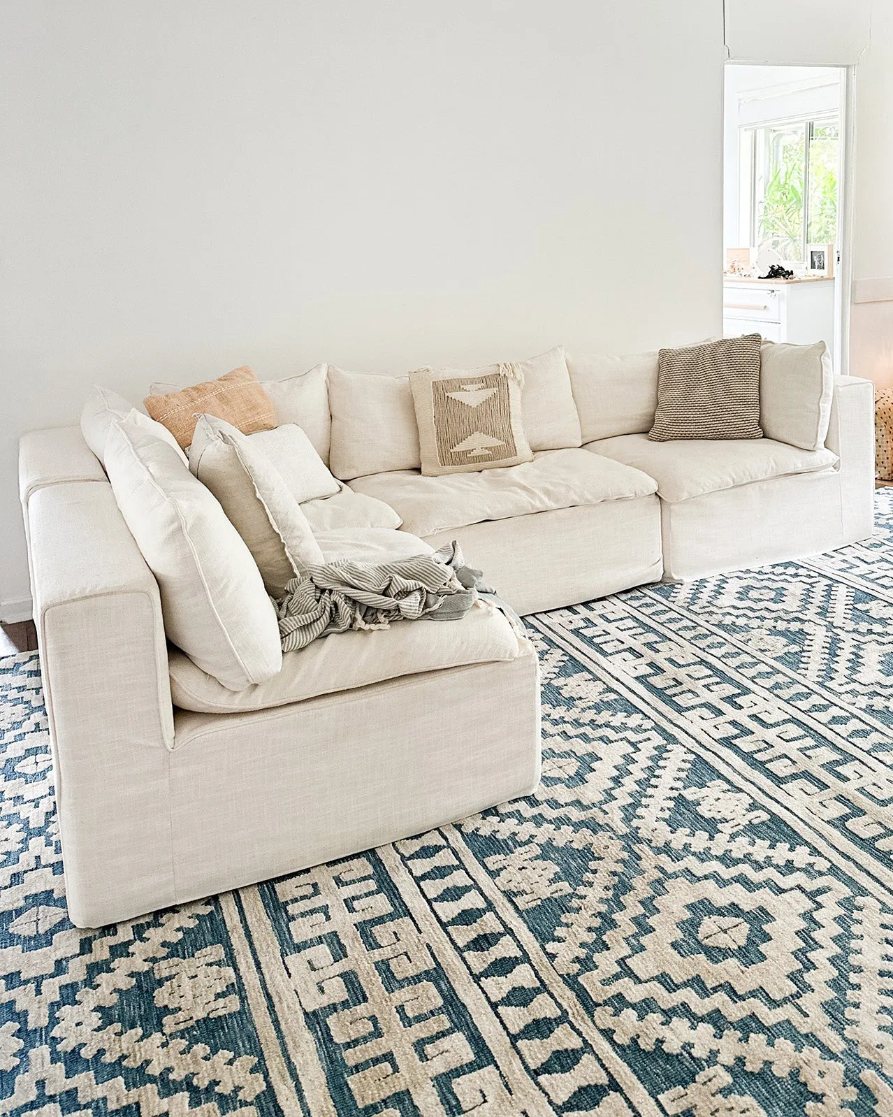 Daphne Blue Tribal Textured Rug *NO RETURNS UNLESS FAULTY