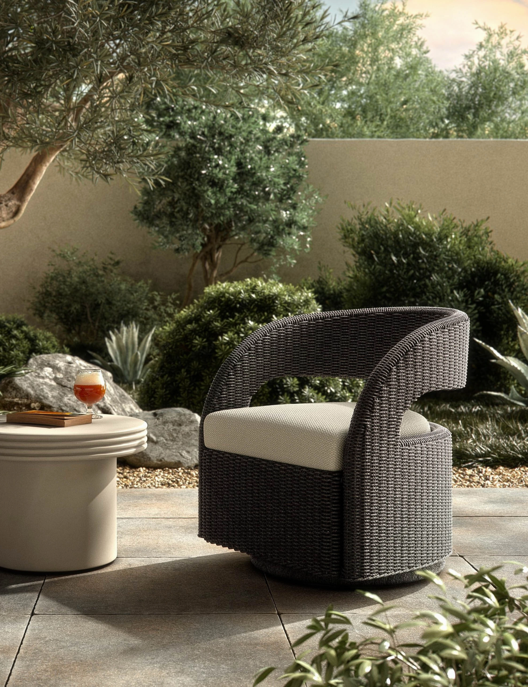Delacroix Indoor / Outdoor Swivel Chair
