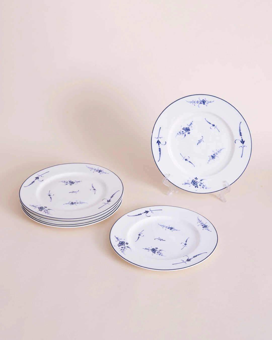 Delicate Blue Floral Quarter Plate