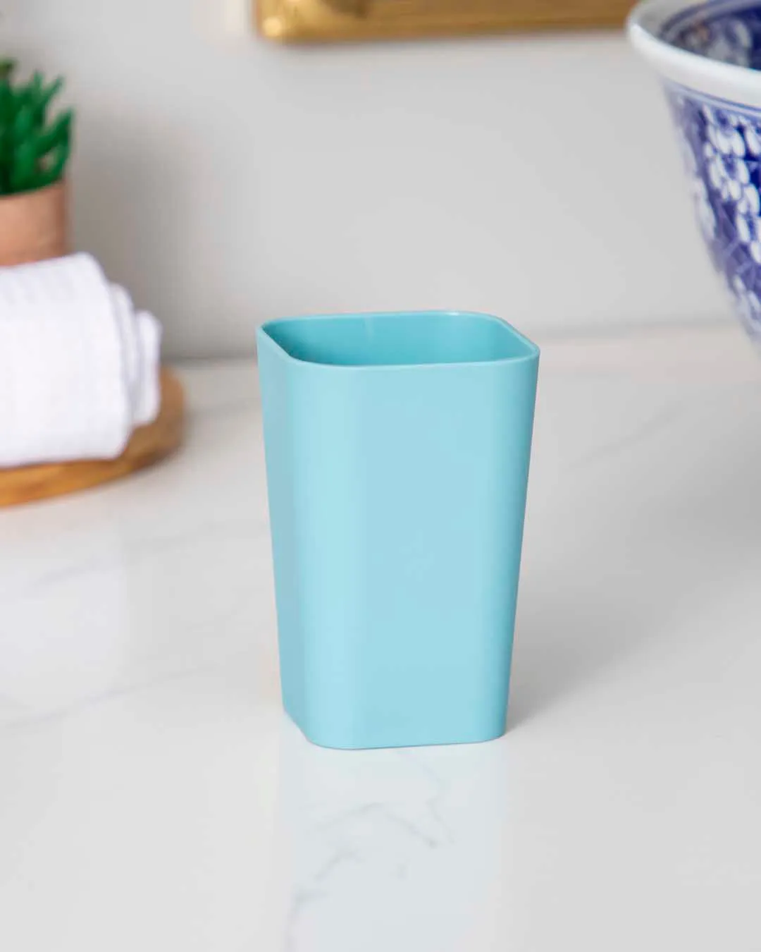 Delightful 4 Piece Bathroom Accessory - Blue