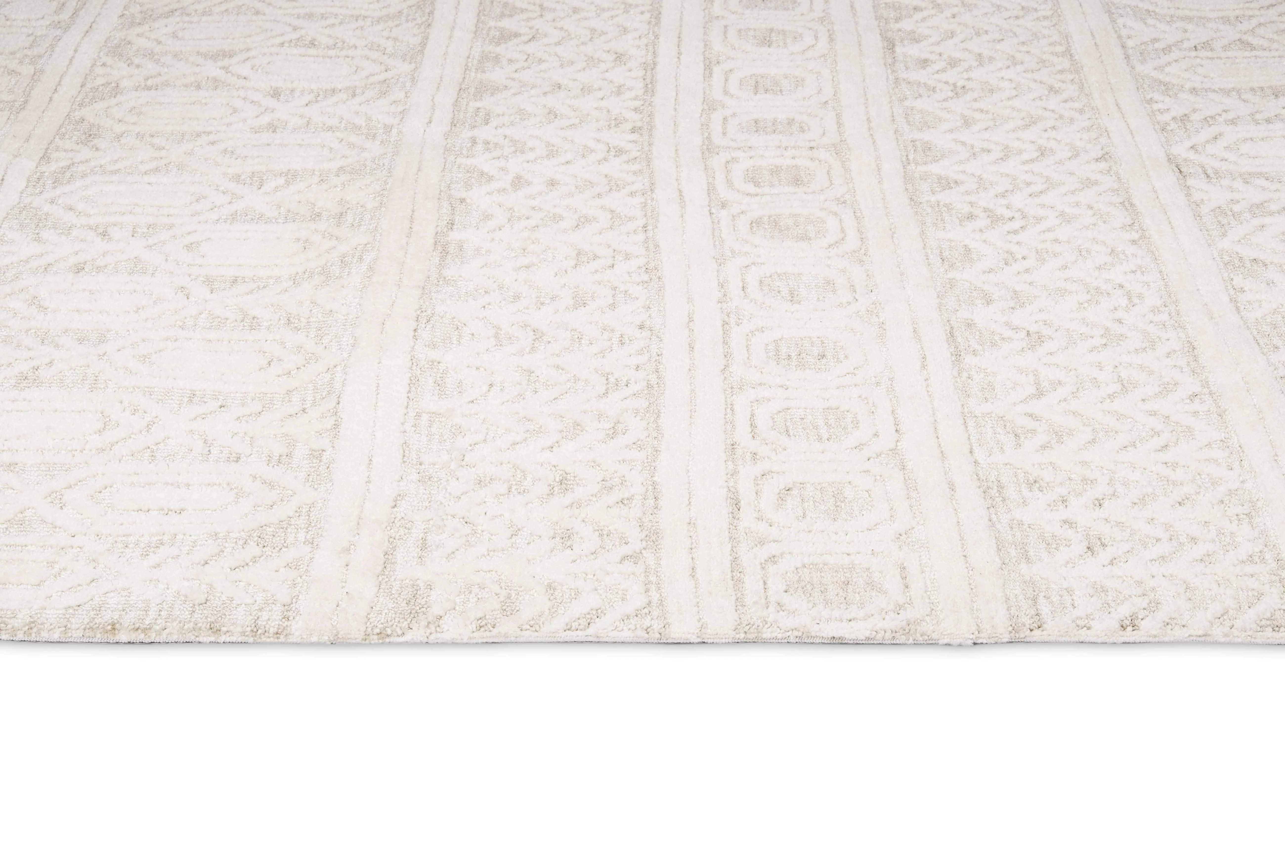 Delphine Ivory and Beige Tribal Transitional Rug