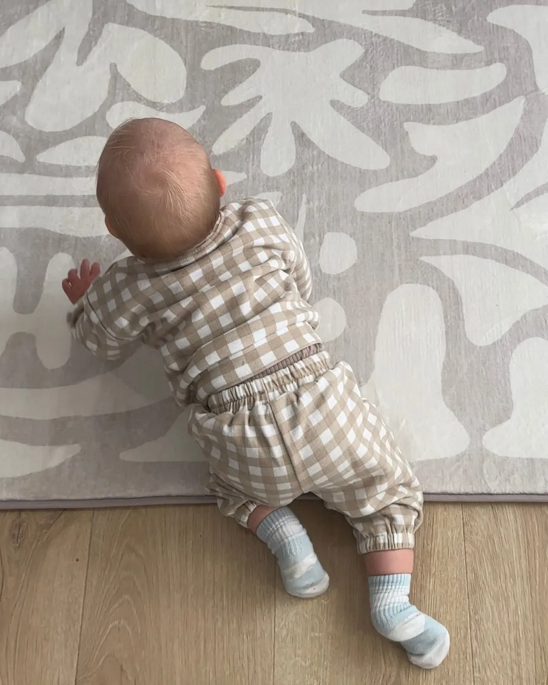 Didi Grey Cream Leaves Rollie Pollie Playmat