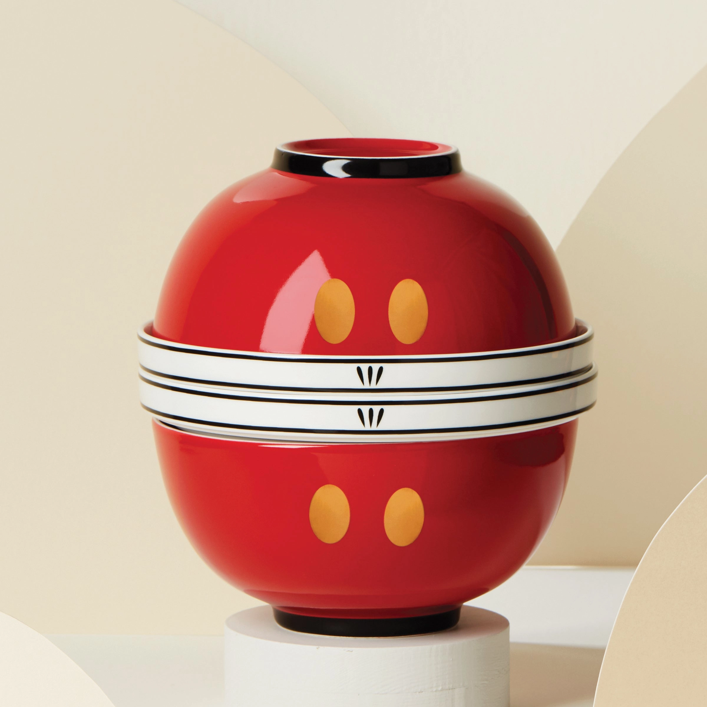 Disney 8-Piece Nesting Dinnerware Set