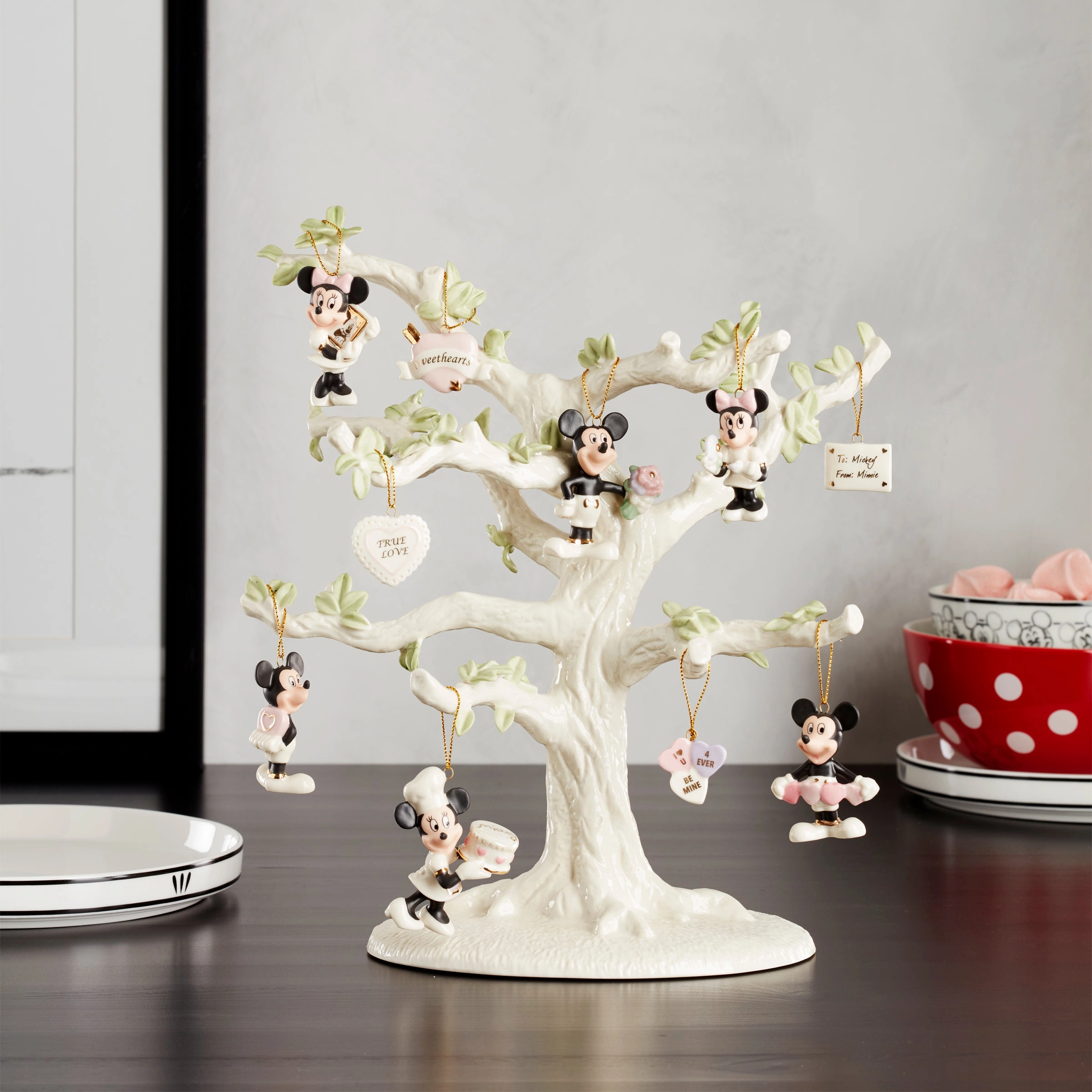 Disney Romantic Moments 10-Piece Ornament Set