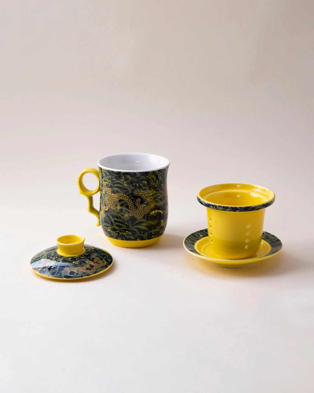 Dragon Infuser Tea Mug - Yellow