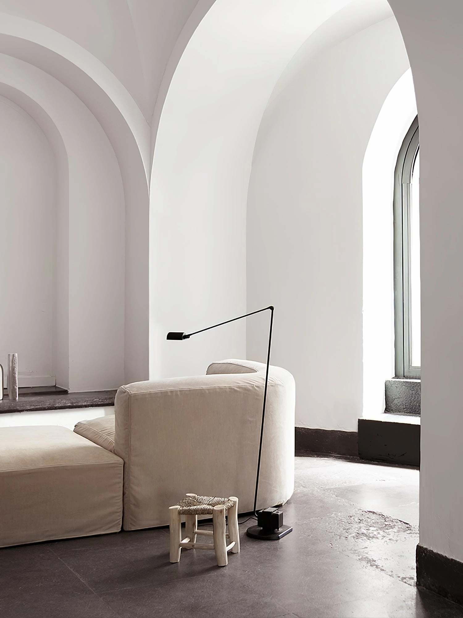Dynamo Floor Lamp