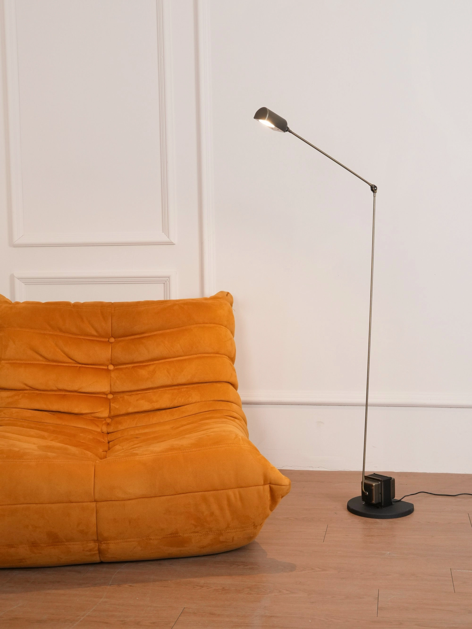 Dynamo Floor Lamp