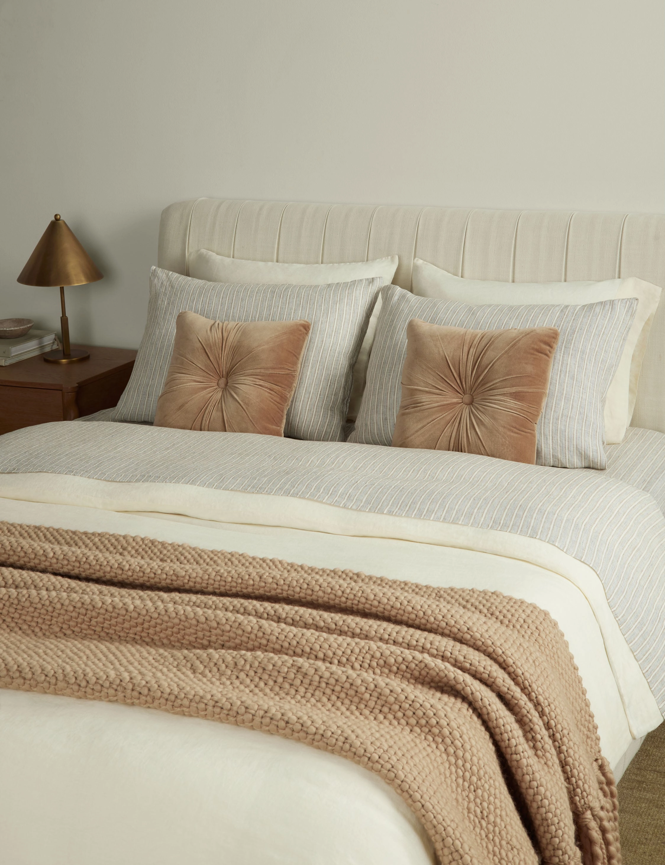 Eadlin Striped European Flax Linen? Pillowcase Set