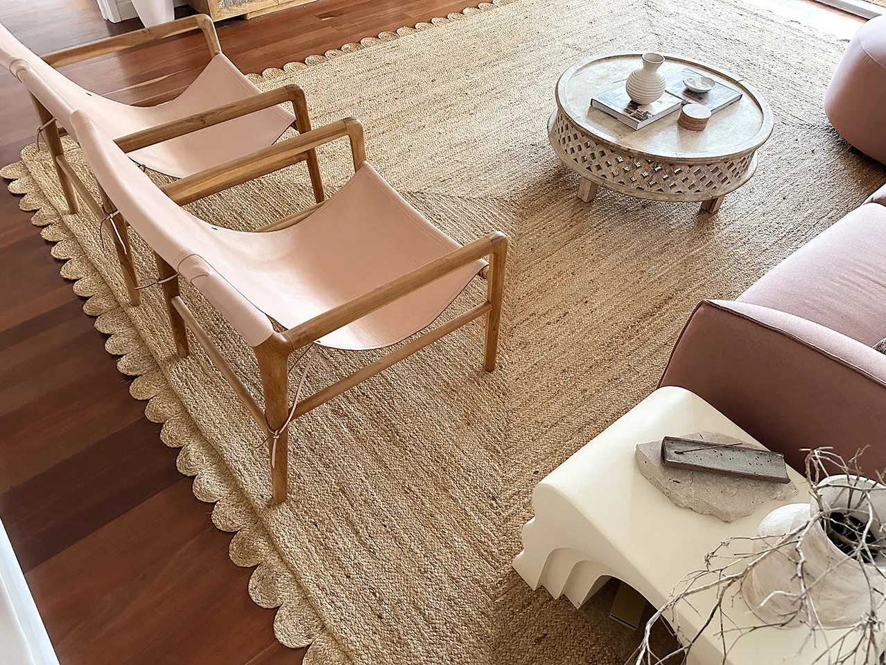 Ejiya Natural Brown Scalloped Jute Rug