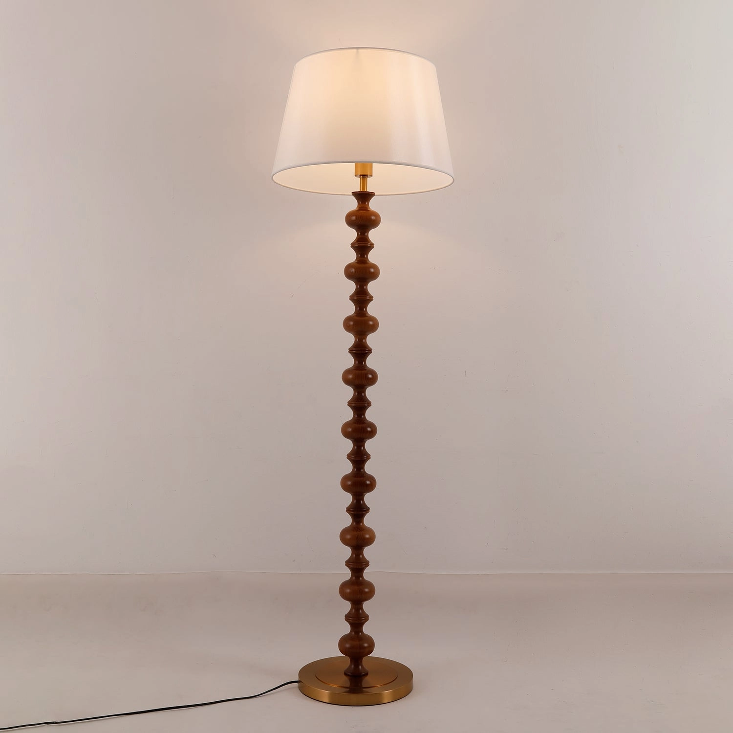 Eleanor Floor Lamp