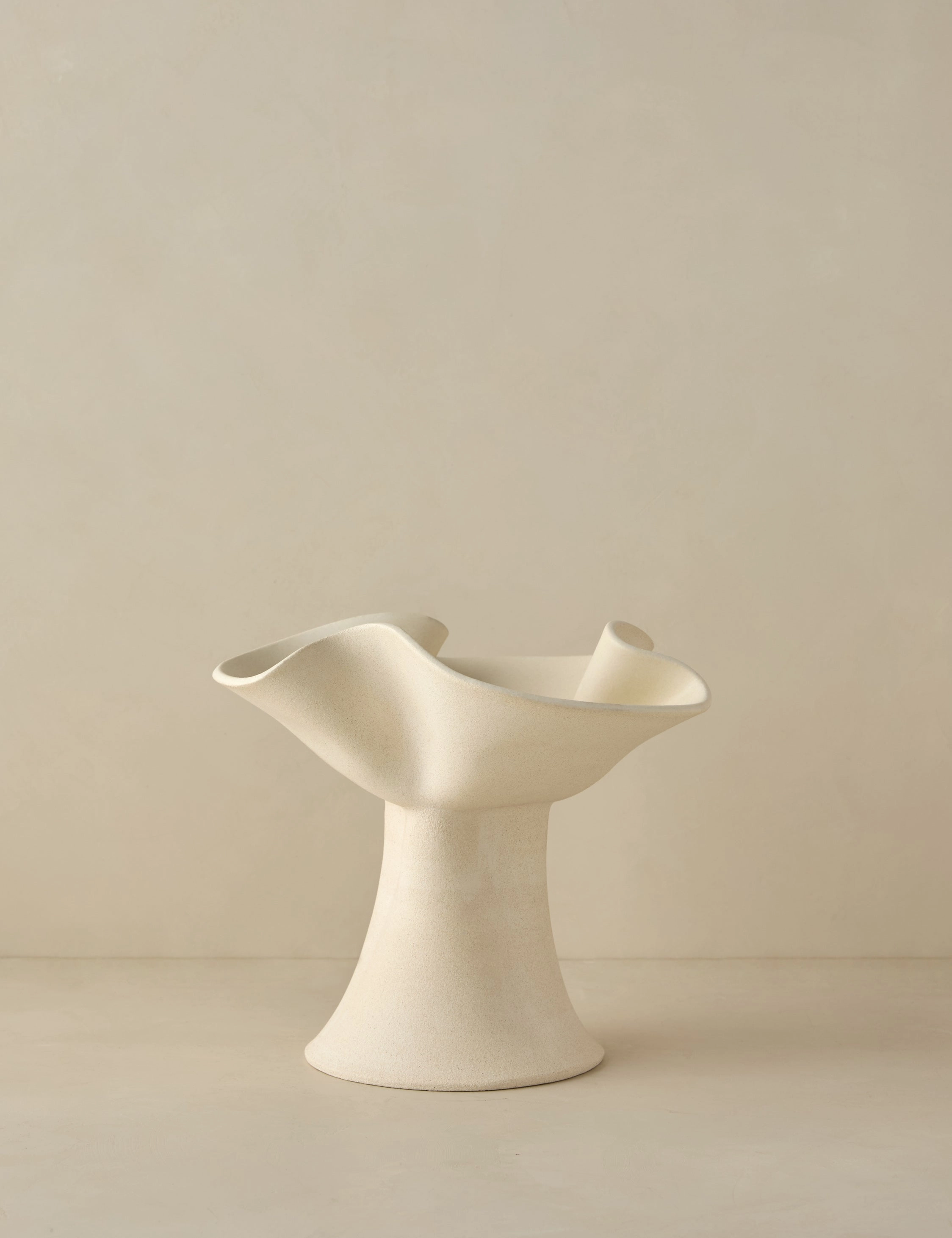 Eloise Bowl by dum?