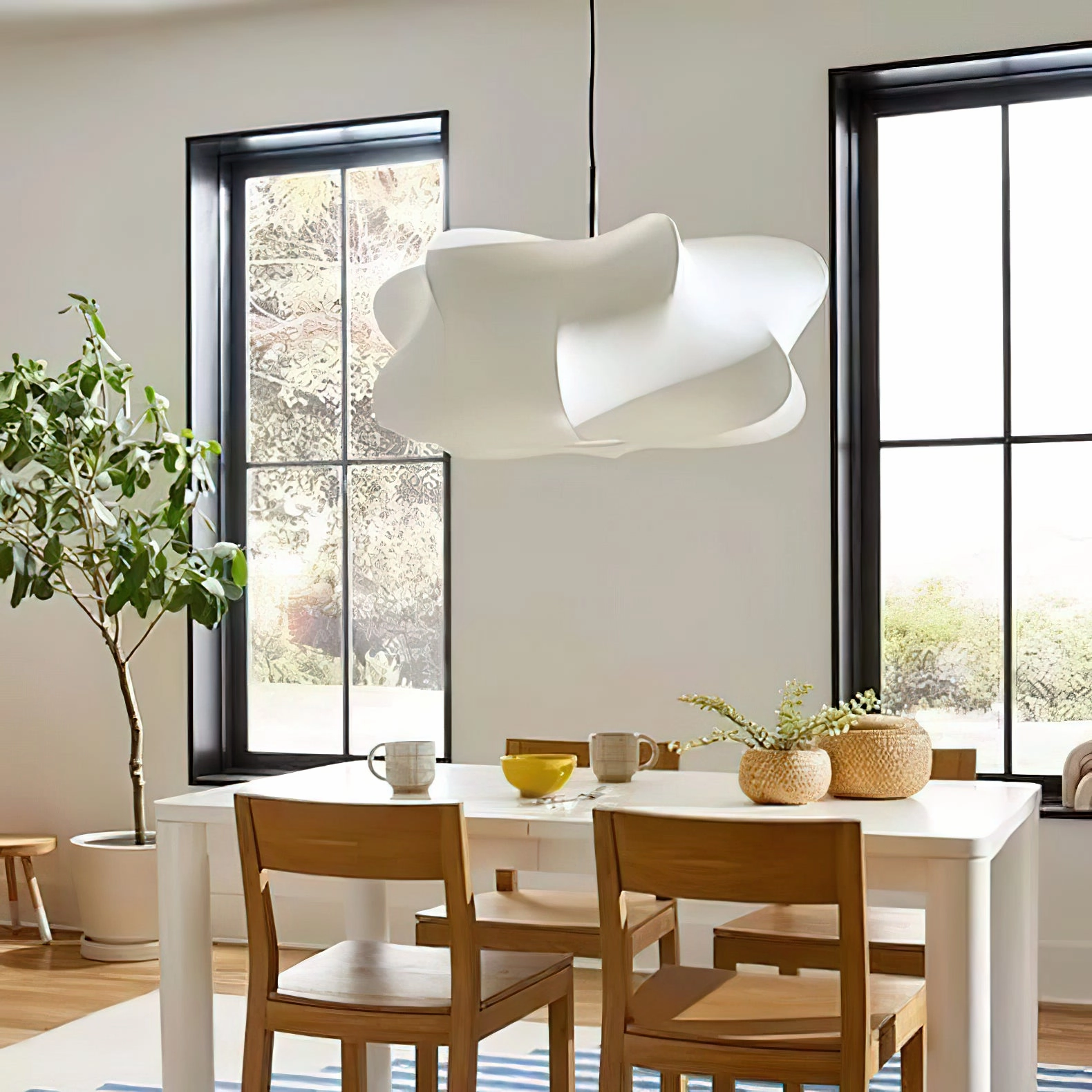 Elysia Pendant Light
