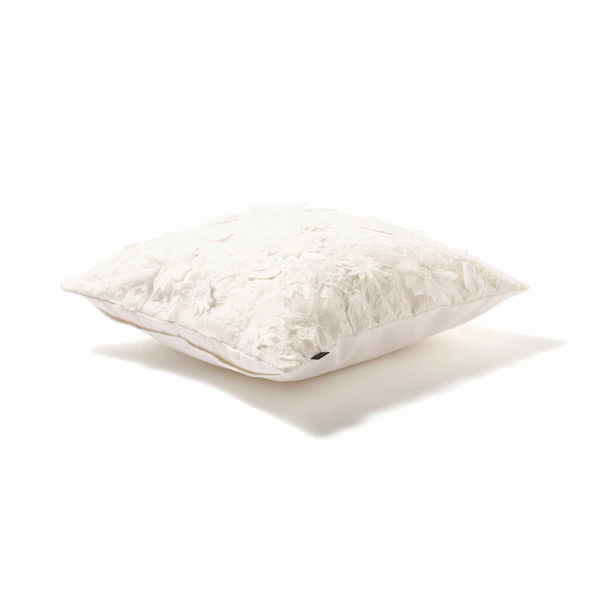 Emb Flower Cushion Cover 450 X 450 White