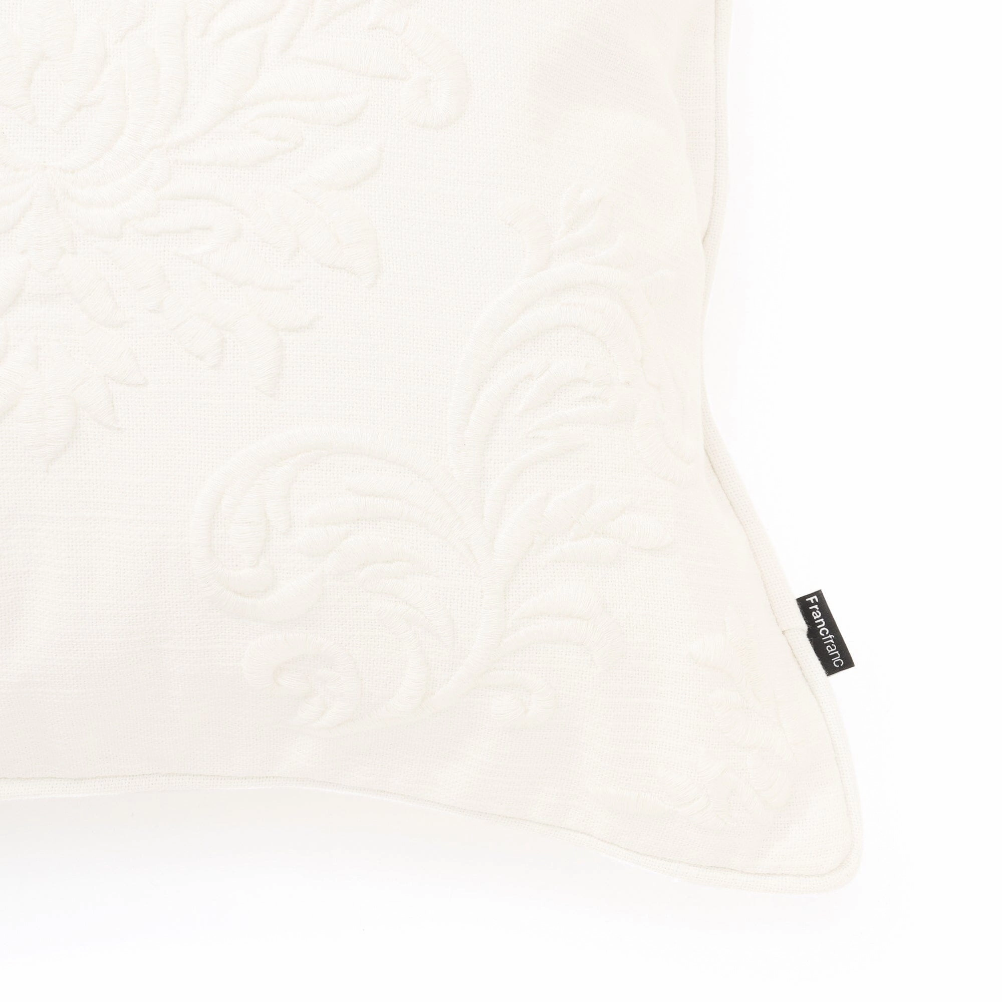 Emb Ornament D Cushion Cover 450 X 450 White