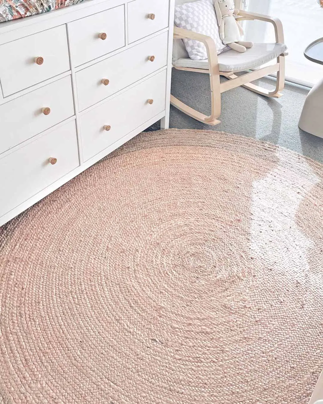 Esperance Pink Hand-Braided Round Jute Rug *NO RETURNS UNLESS FAULTY