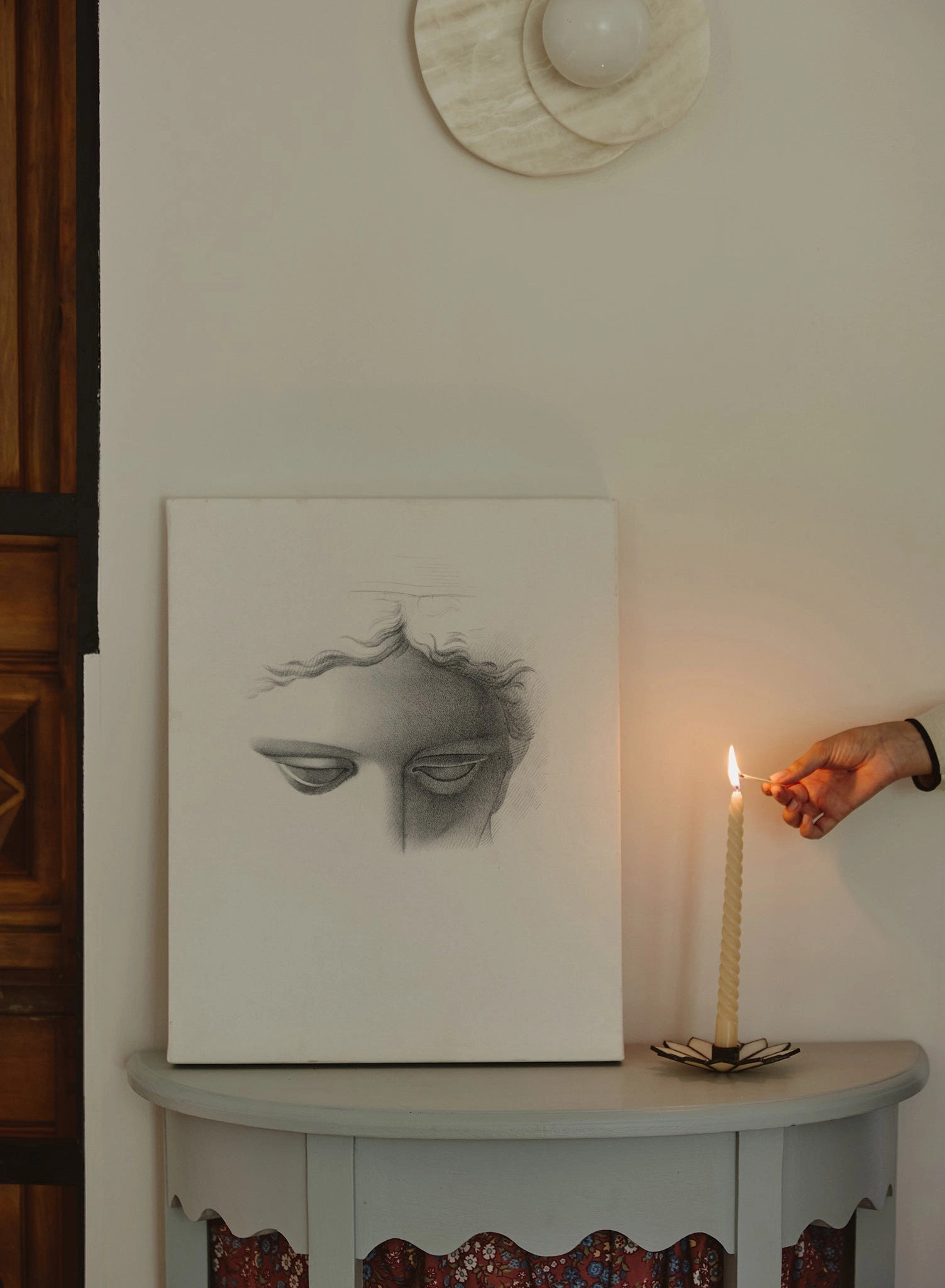 Eternal Gaze, Canvas