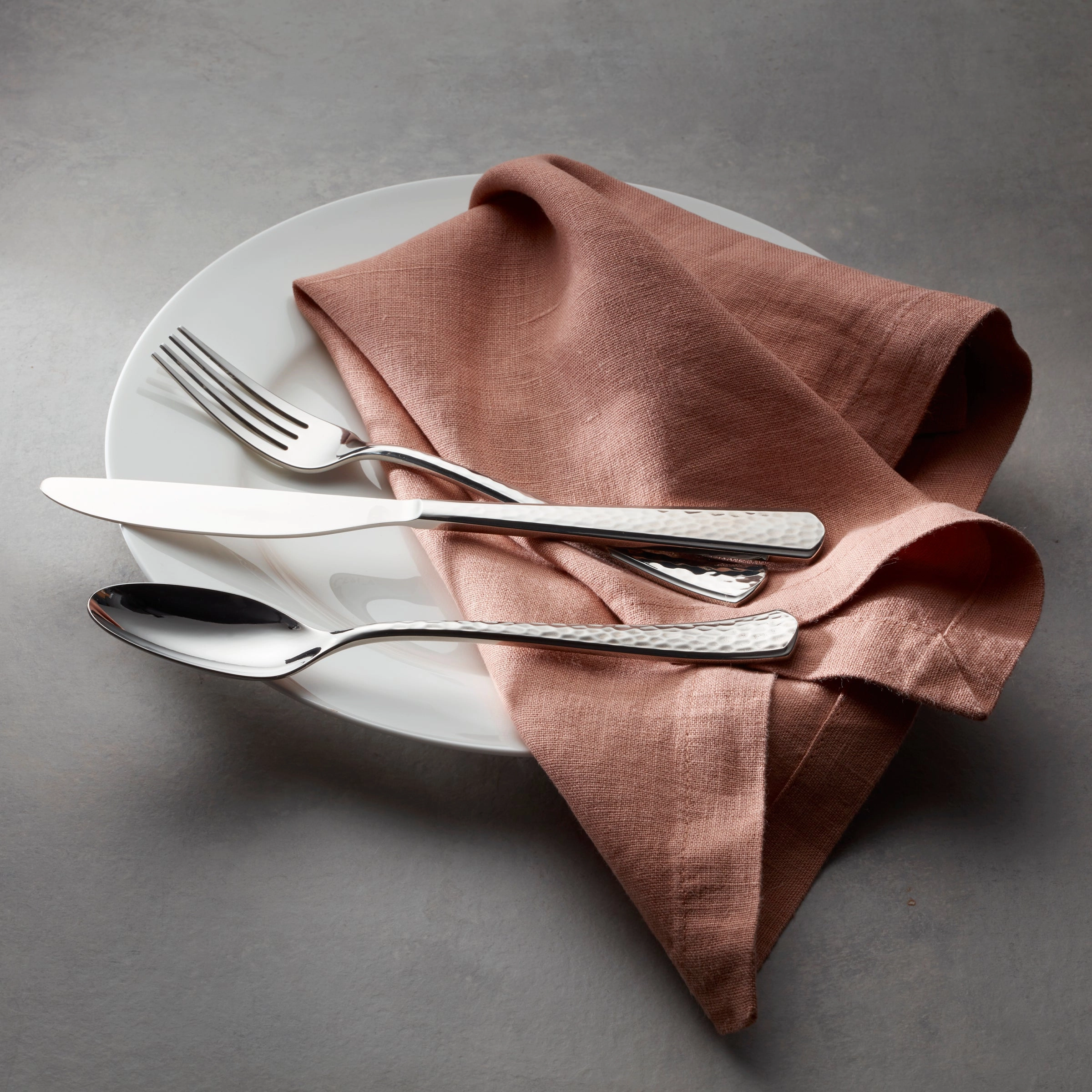 Etta 20 Piece Flatware Set