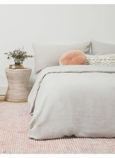 European Flax Linen Pillowcases (Set of 2) by Cultiver