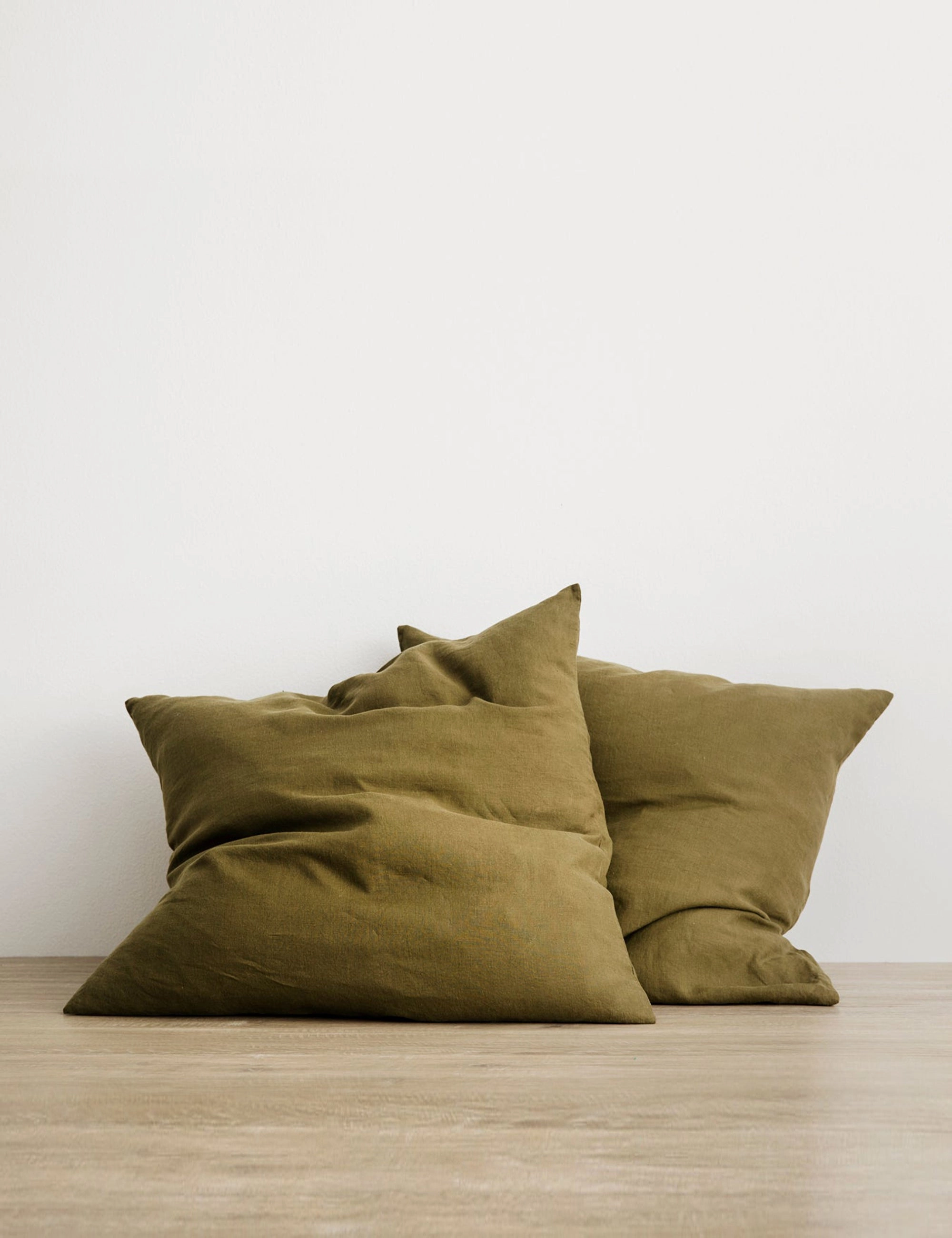 European Flax Linen Pillowcases (Set of 2) by Cultiver