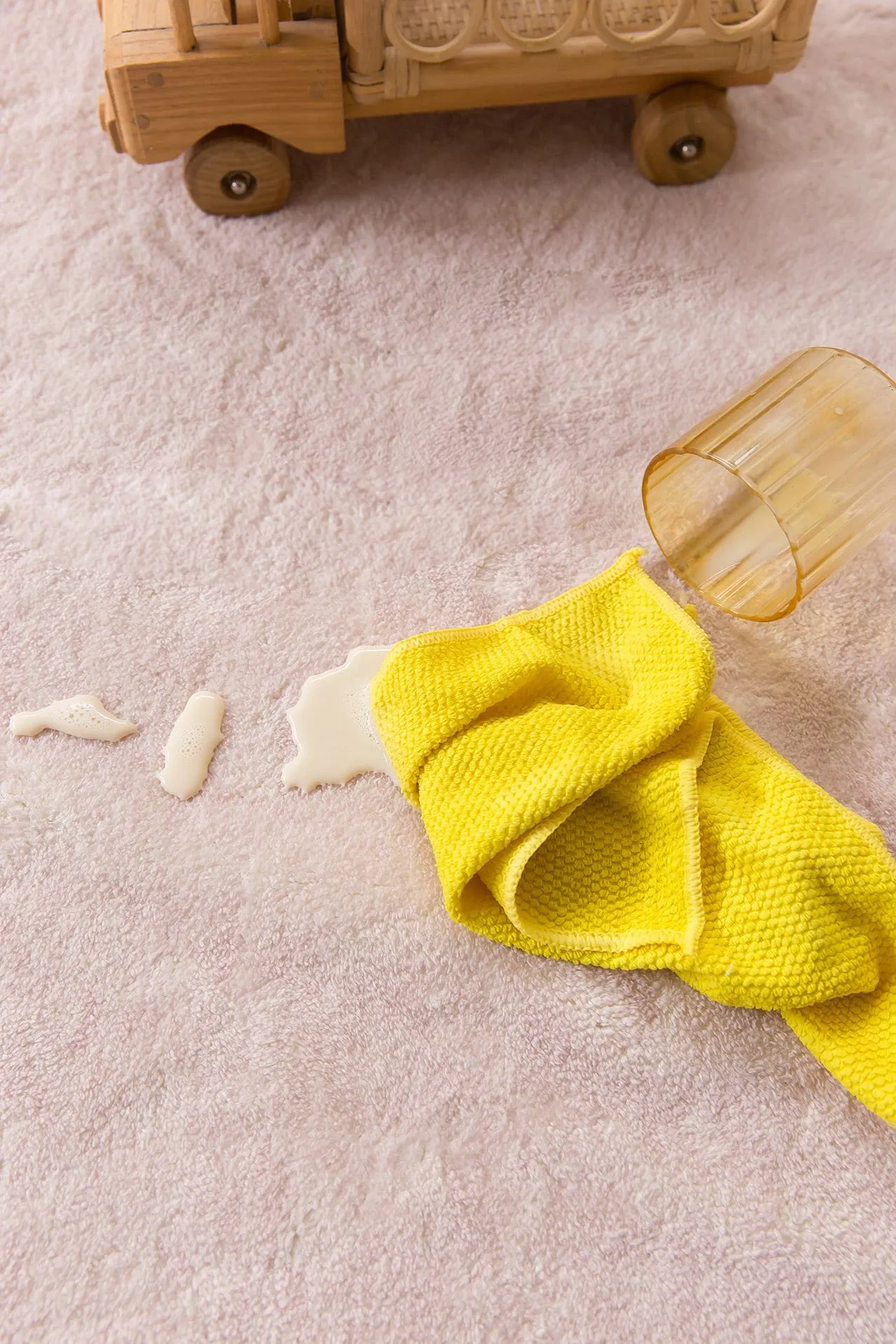 Eva Pink and Yellow Wiggle Bordered Washable Rug