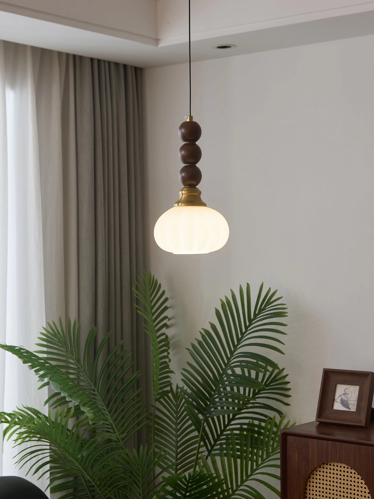 Evandra Pendant Light