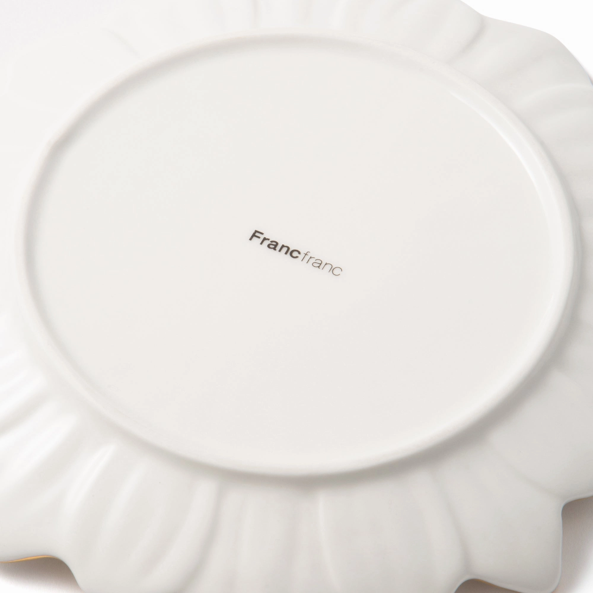 Flower Motif Plate Medium White