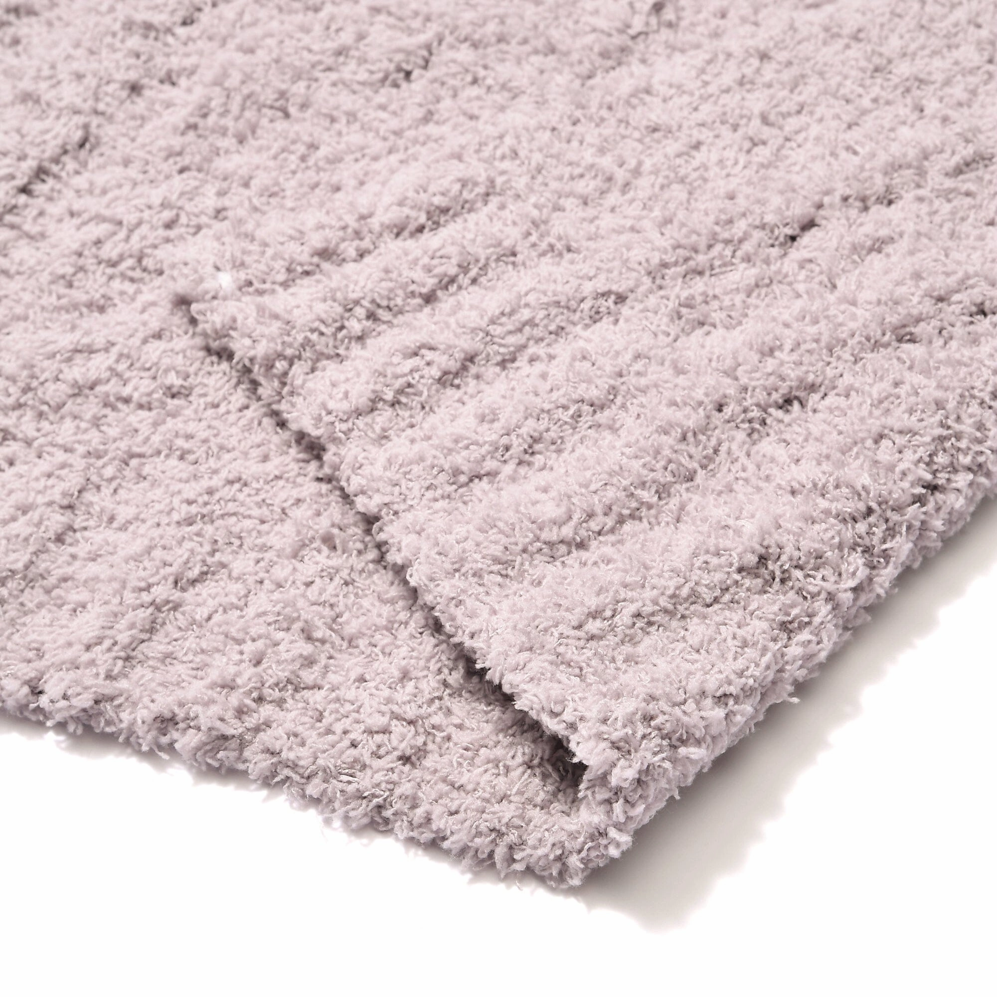 Fluffy cable knit throw (lap blanket) 1700 x 1300, gray