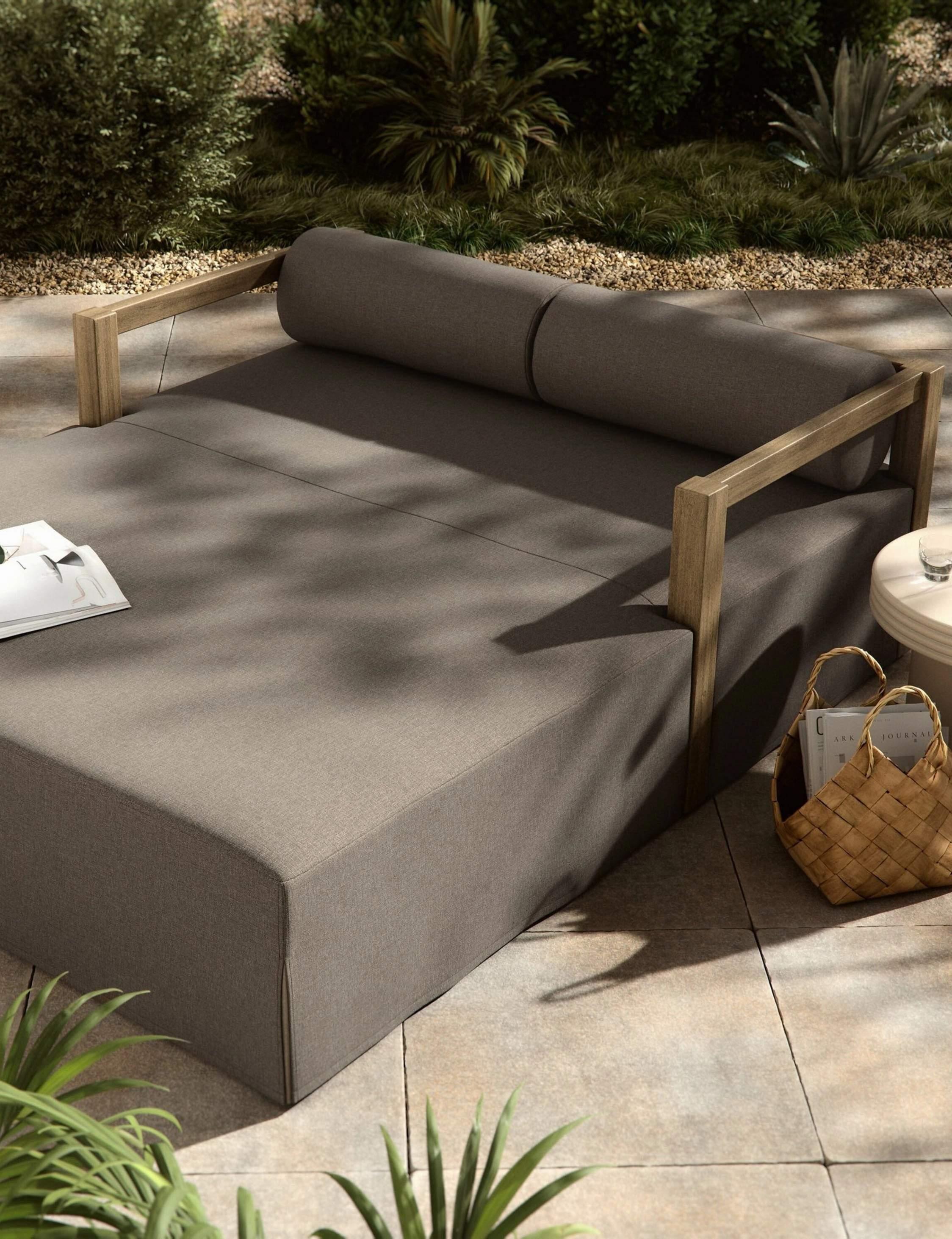 Formosa Indoor / Outdoor Daybed